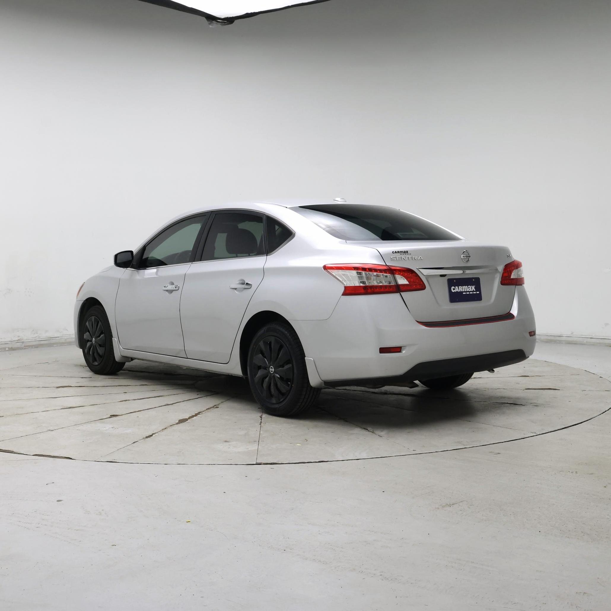 Thumbnail: 2015 Nissan Sentra - 2