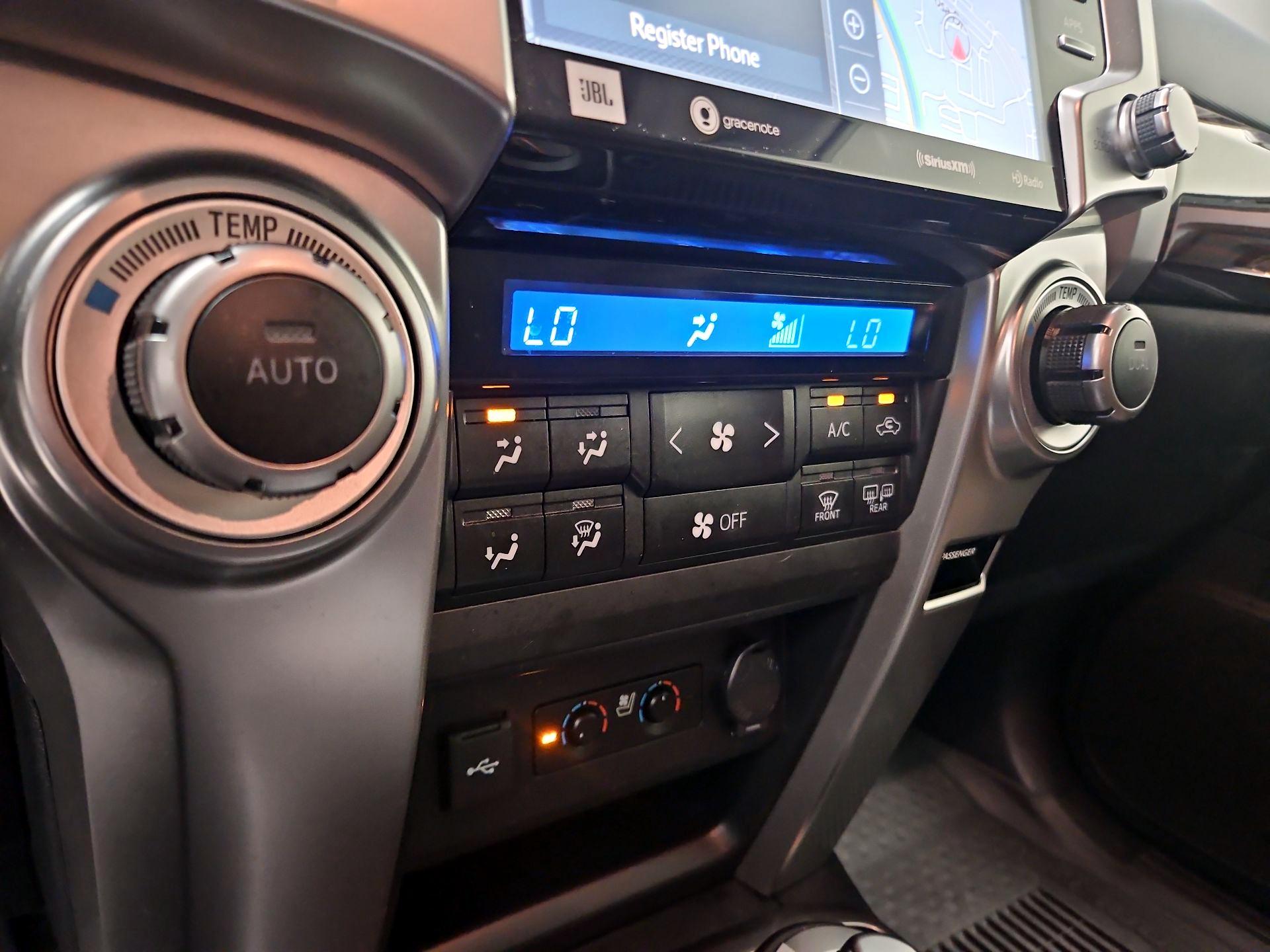Thumbnail: 2023 Toyota 4Runner - 17