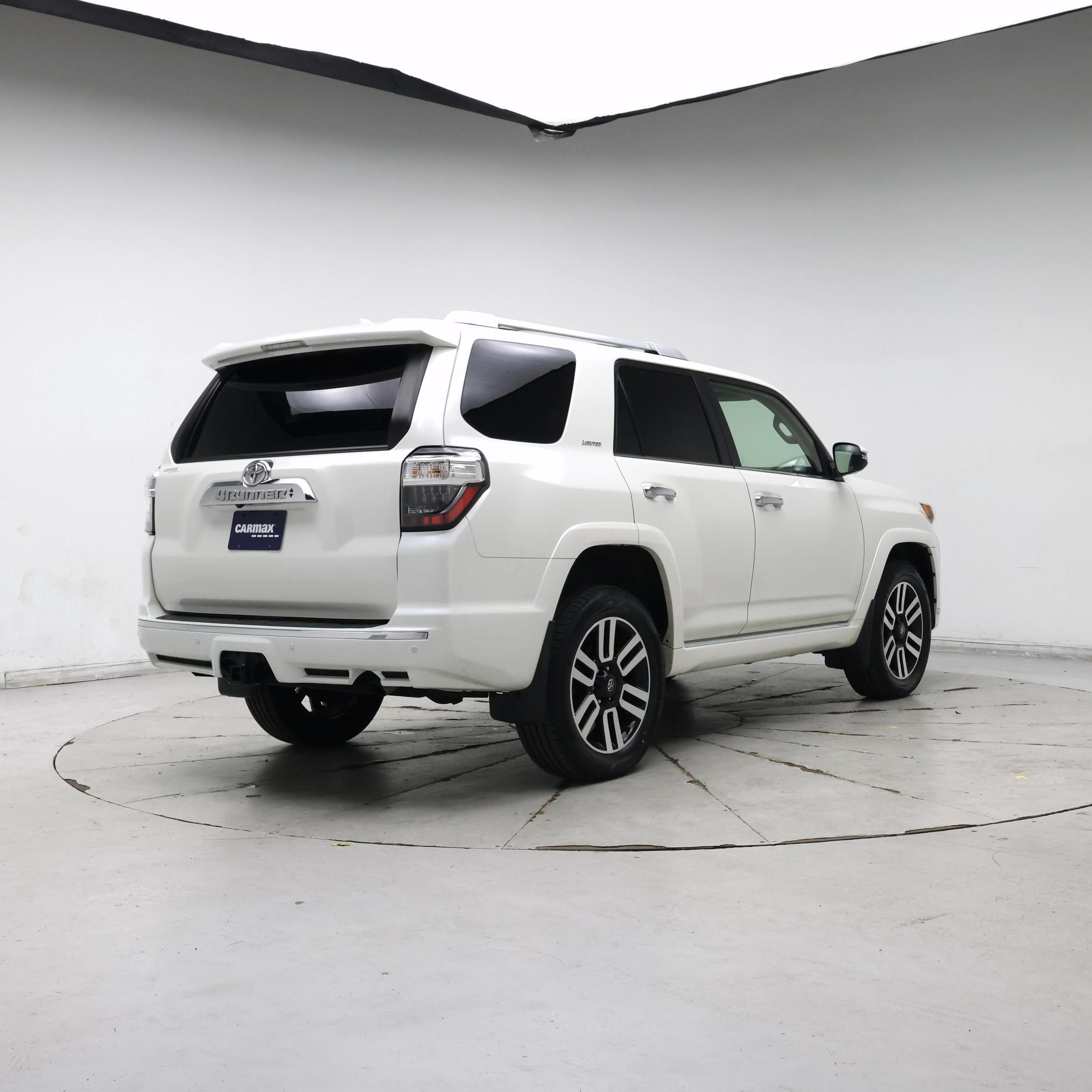 Thumbnail: 2023 Toyota 4Runner - 8