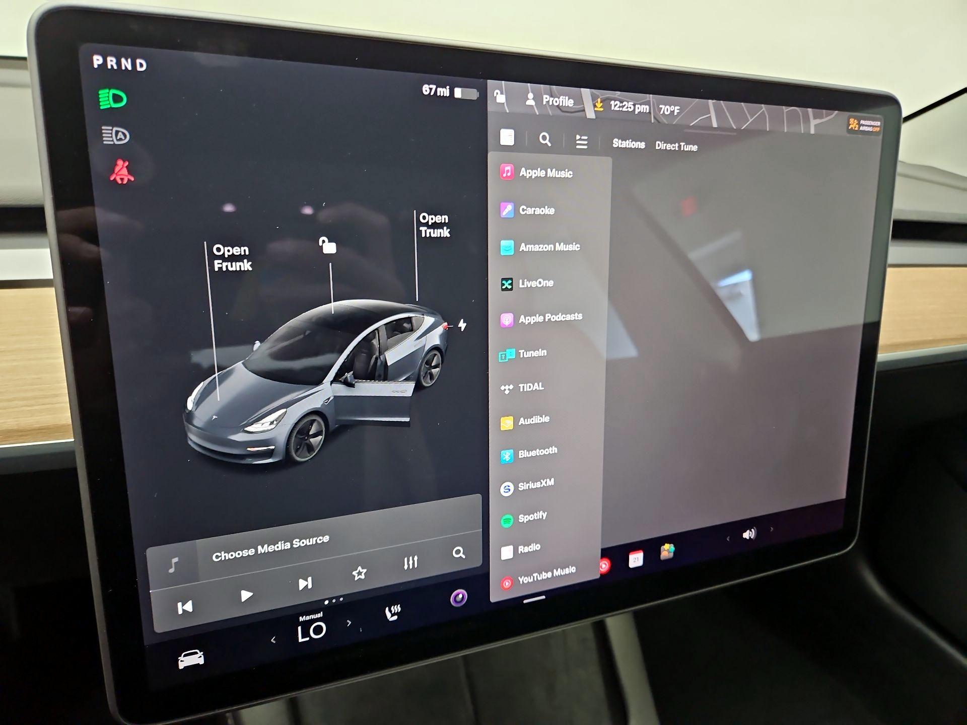 Thumbnail: 2021 Tesla Model 3 - 15