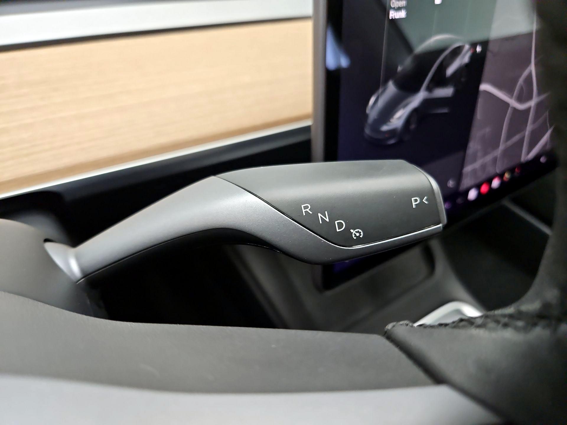 Thumbnail: 2021 Tesla Model 3 - 17