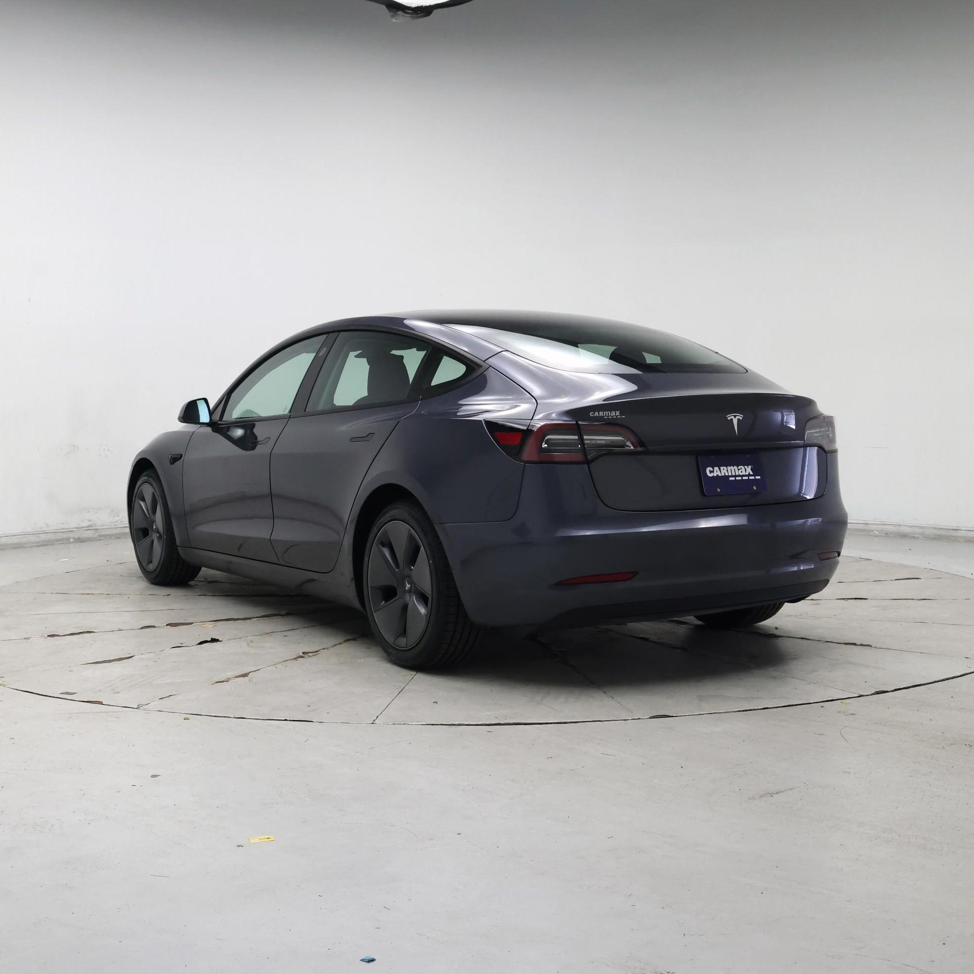 Thumbnail: 2021 Tesla Model 3 - 2