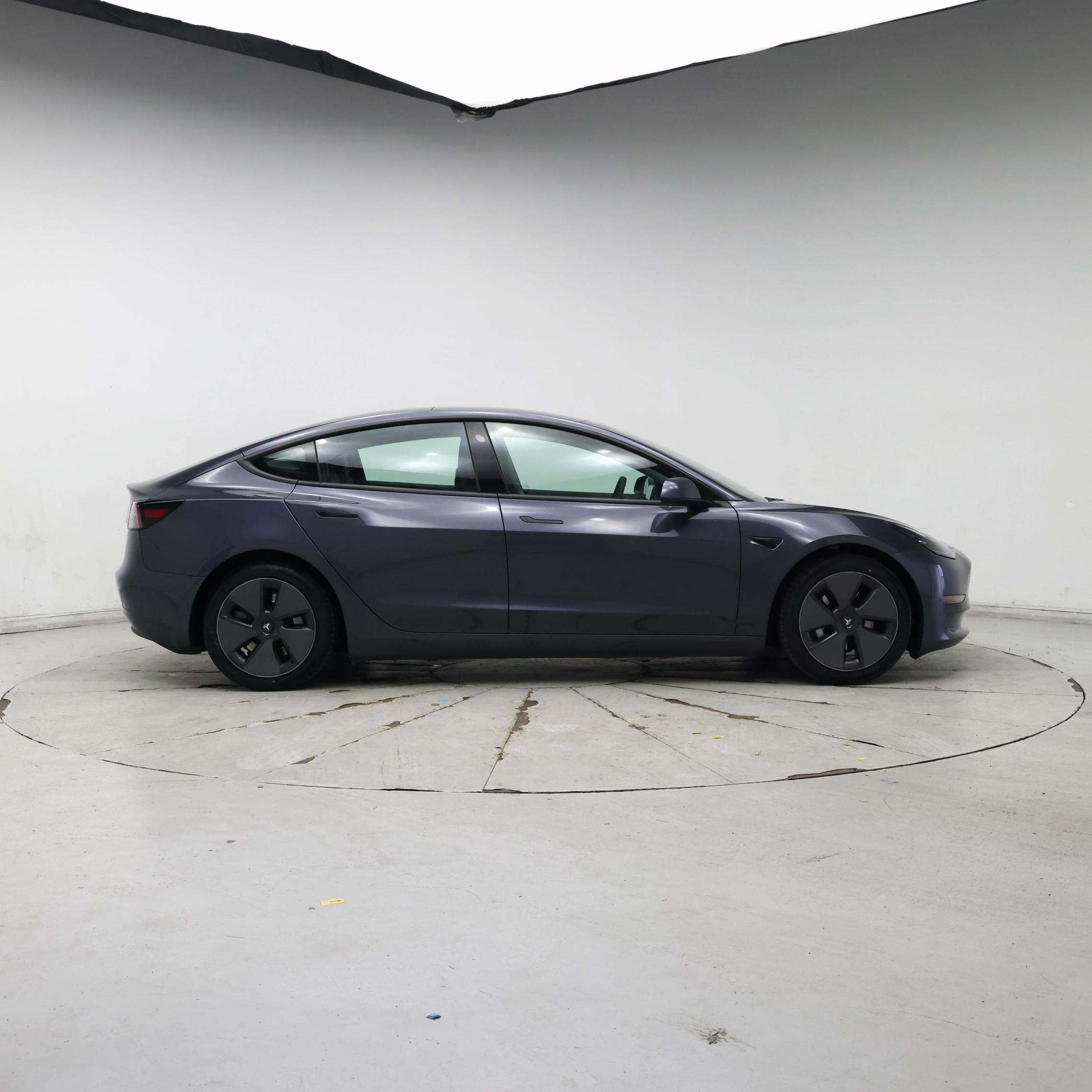 Thumbnail: 2021 Tesla Model 3 - 7