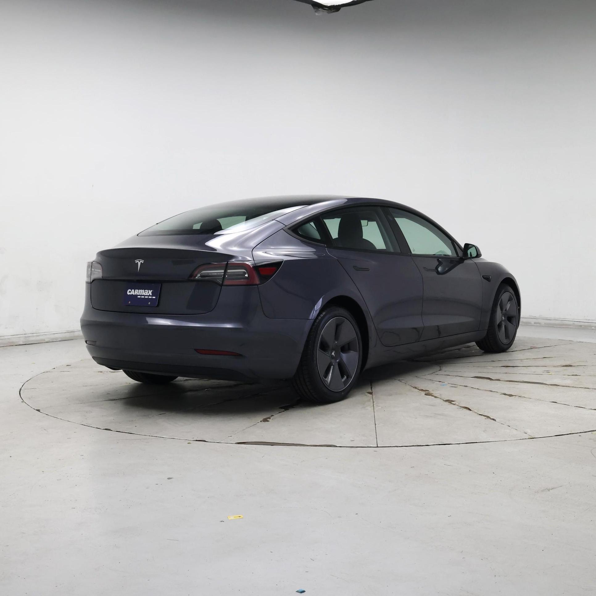 Thumbnail: 2021 Tesla Model 3 - 8