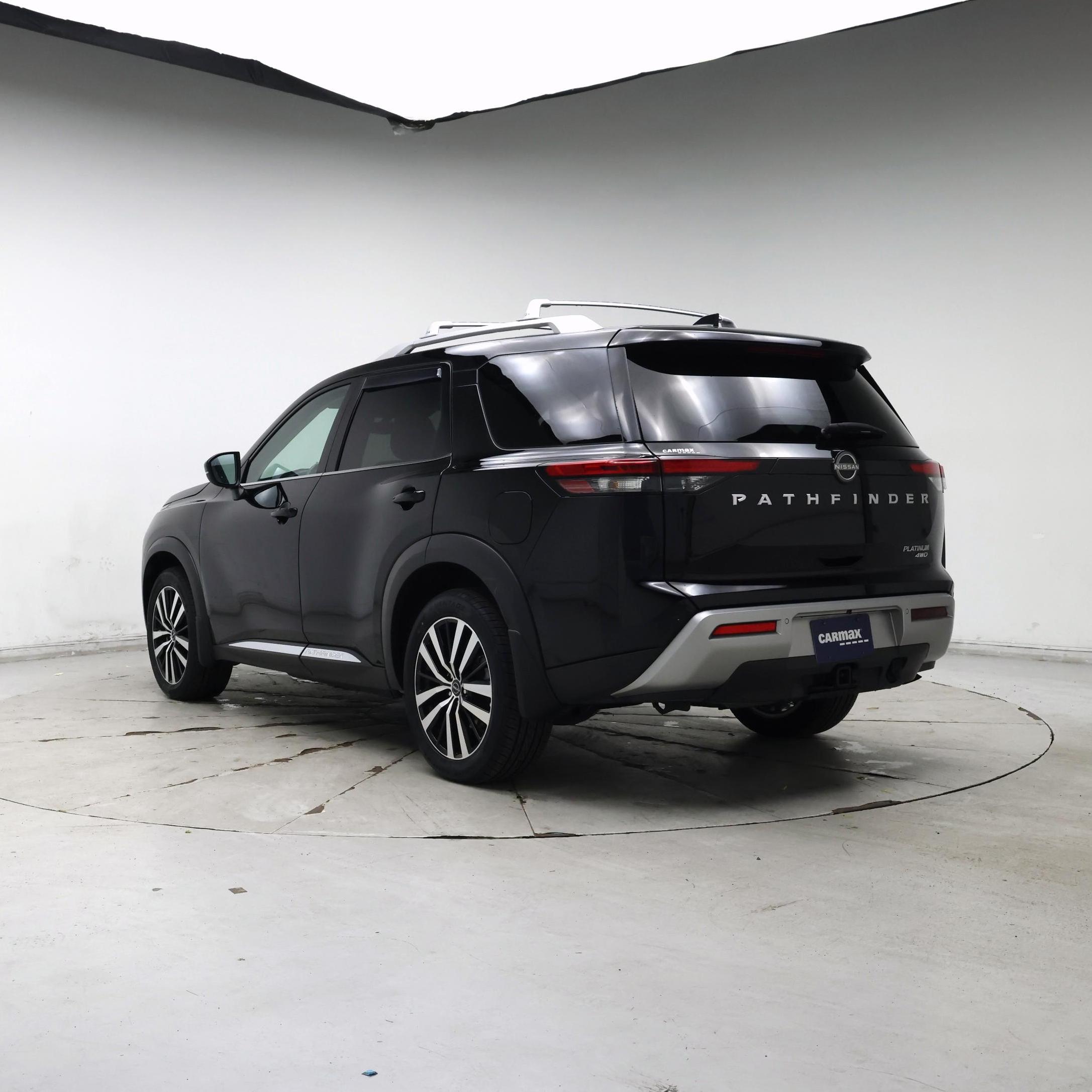 Thumbnail: 2025 Nissan Pathfinder - 2