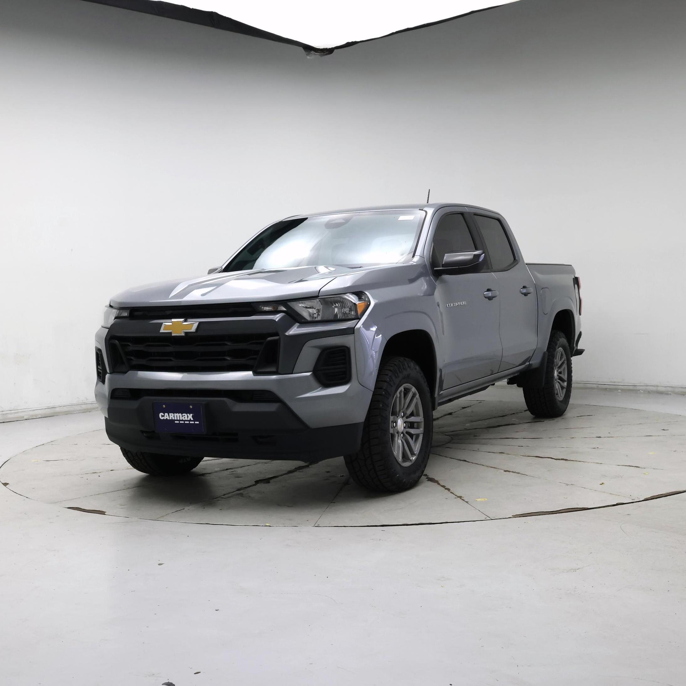 Thumbnail: 2023 Chevrolet Colorado - 4