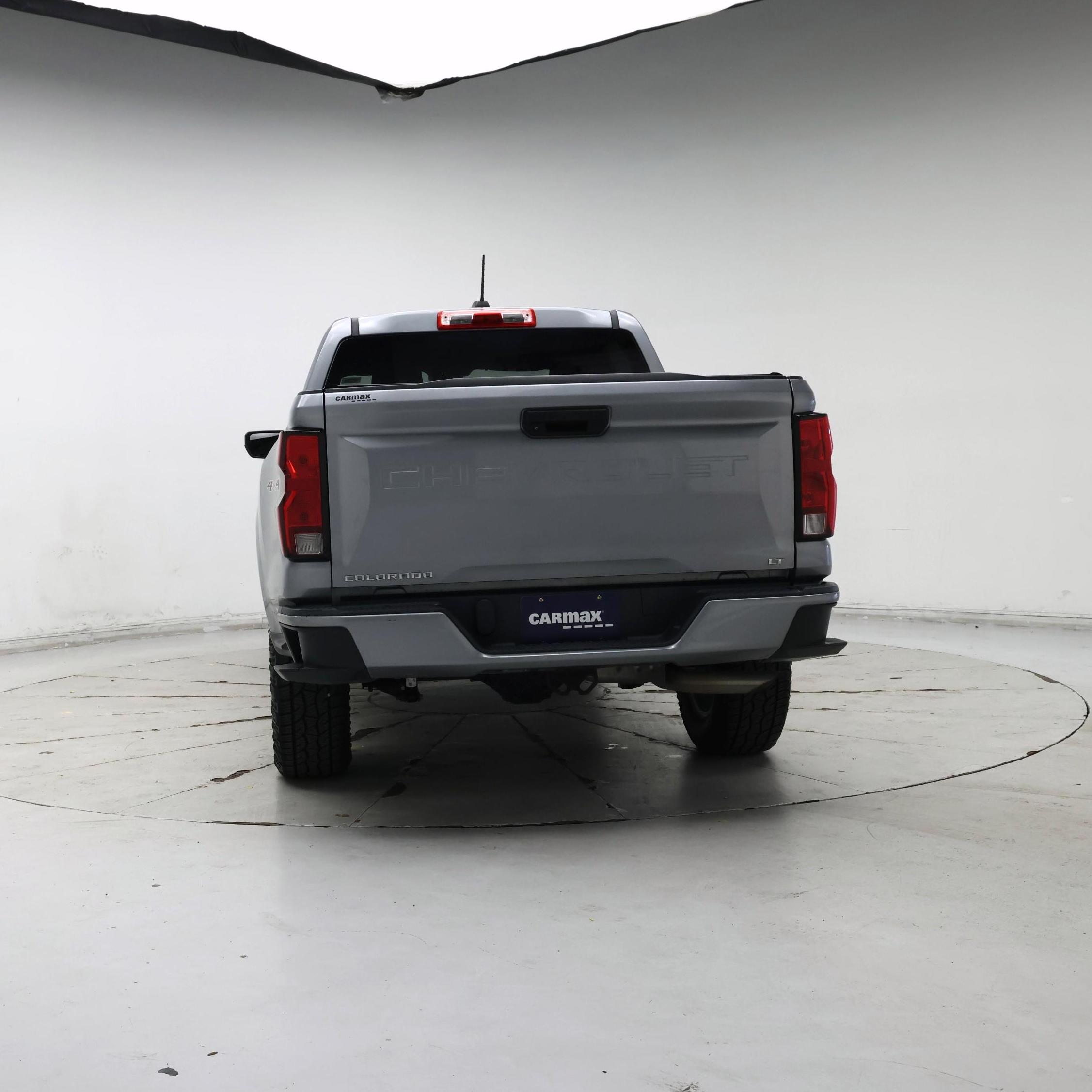 Thumbnail: 2023 Chevrolet Colorado - 6