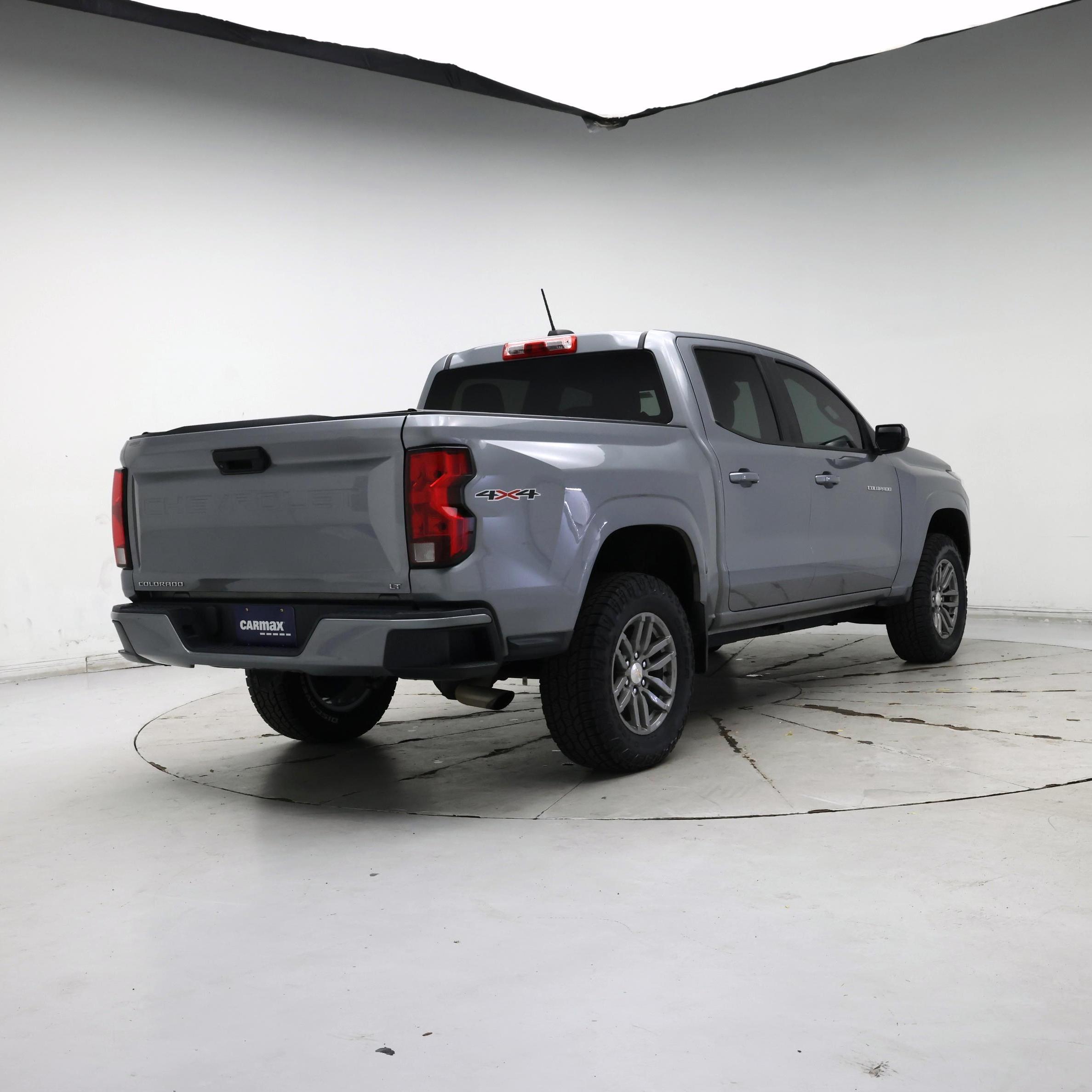 Thumbnail: 2023 Chevrolet Colorado - 8