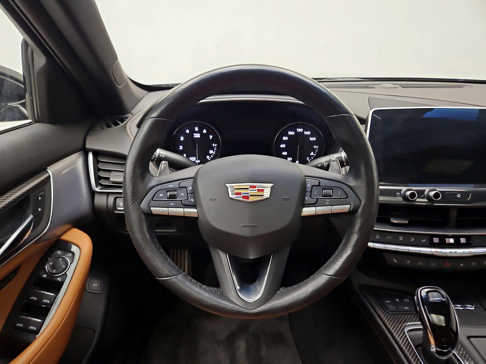 Thumbnail: 2020 Cadillac CT5 - 10