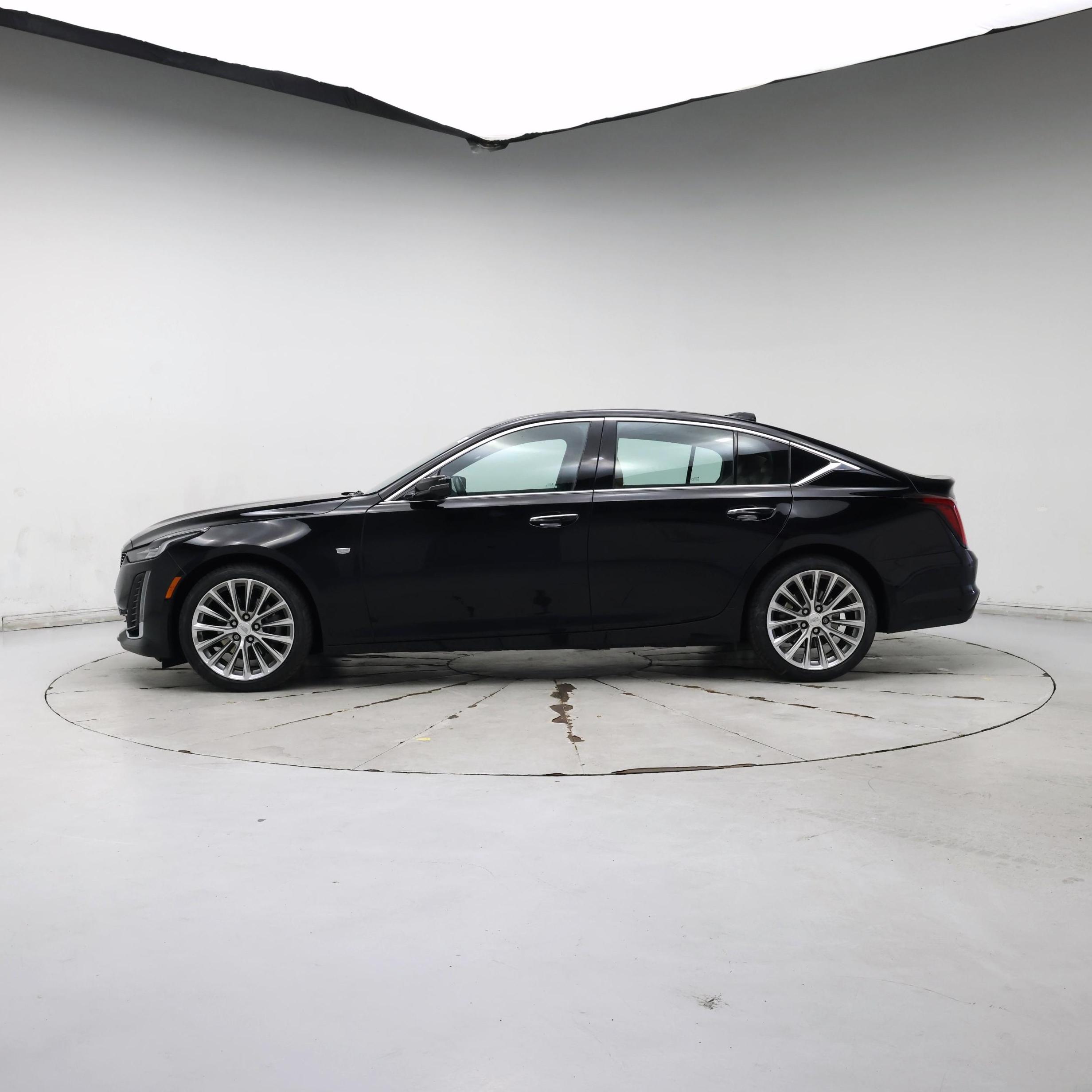 Thumbnail: 2020 Cadillac CT5 - 3