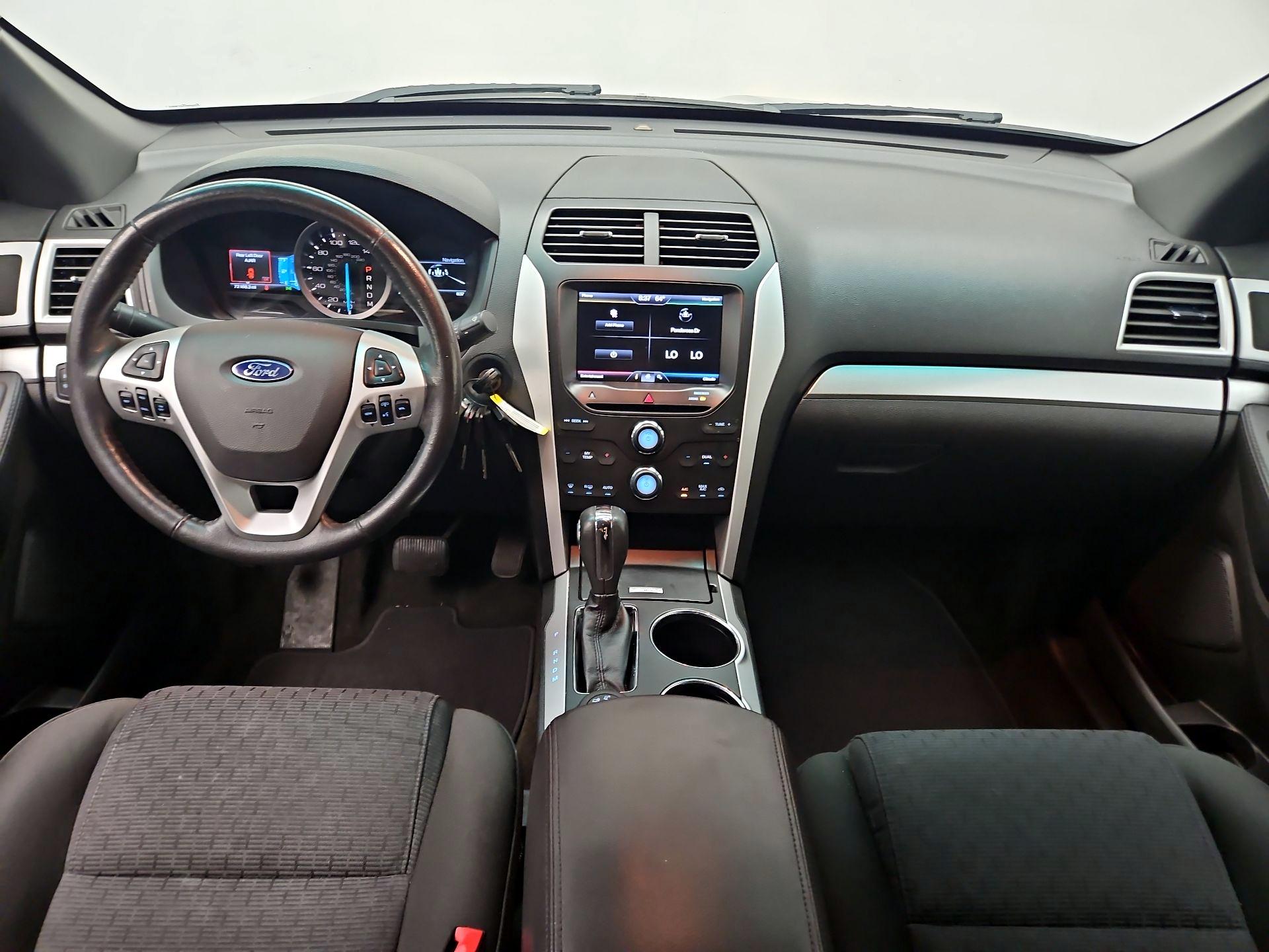 Thumbnail: 2014 Ford Explorer - 9