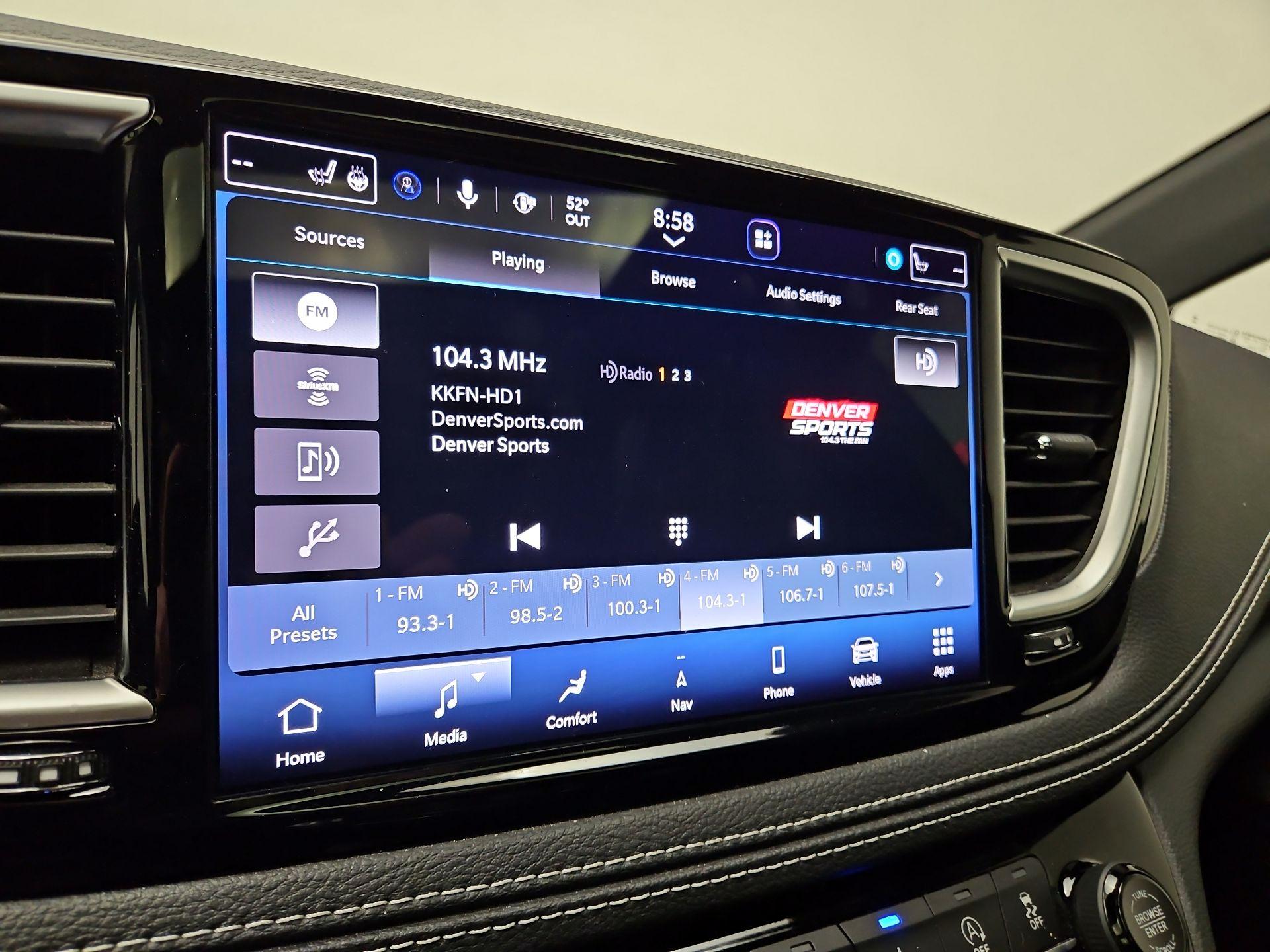 Thumbnail: 2023 Chrysler Pacifica - 16
