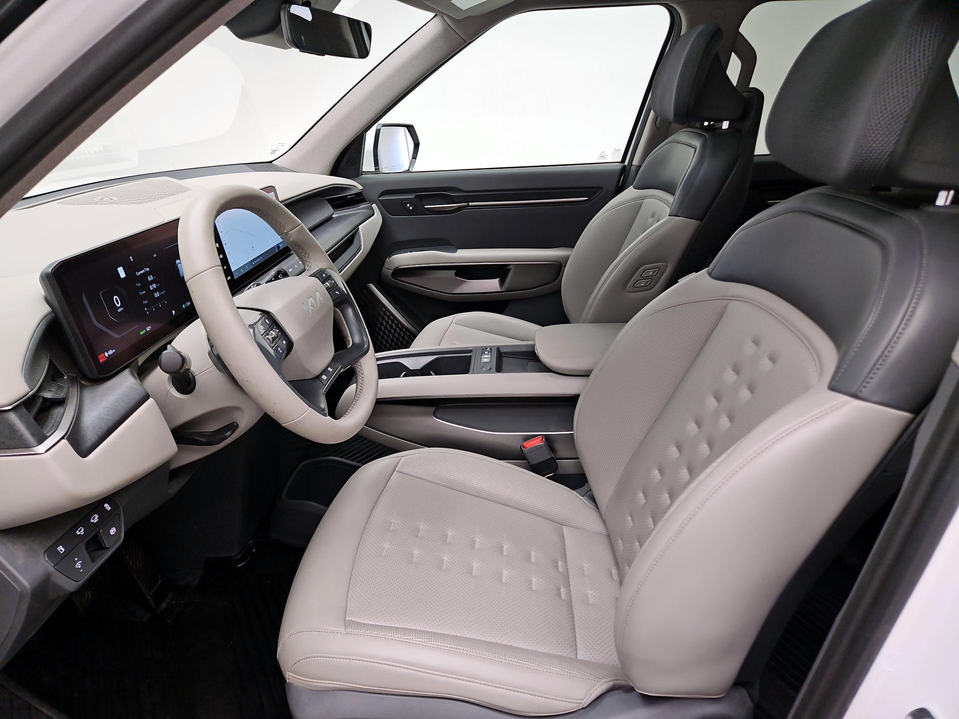 Thumbnail: 2024 Kia EV9 - 11