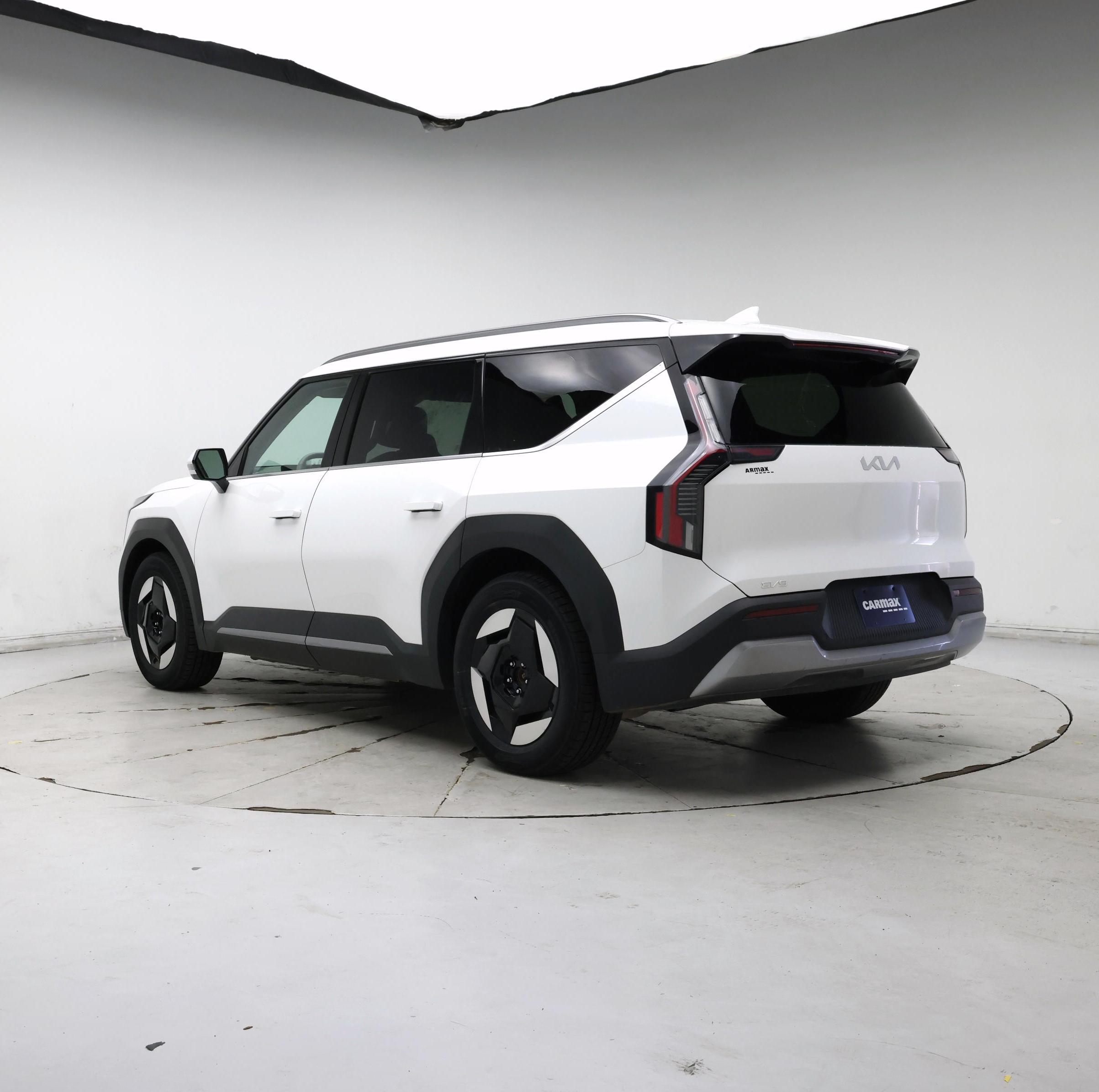 Thumbnail: 2024 Kia EV9 - 2