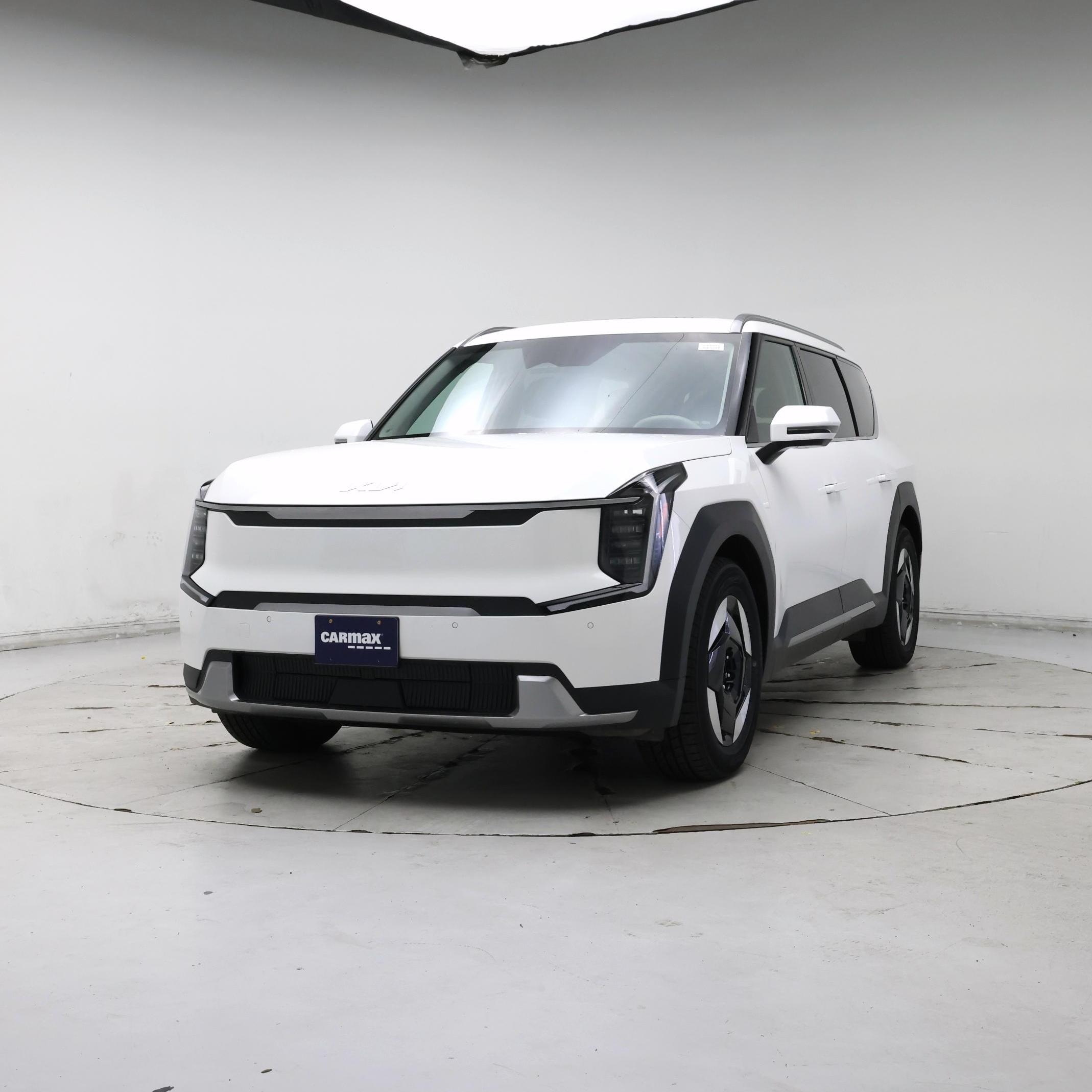 Thumbnail: 2024 Kia EV9 - 4