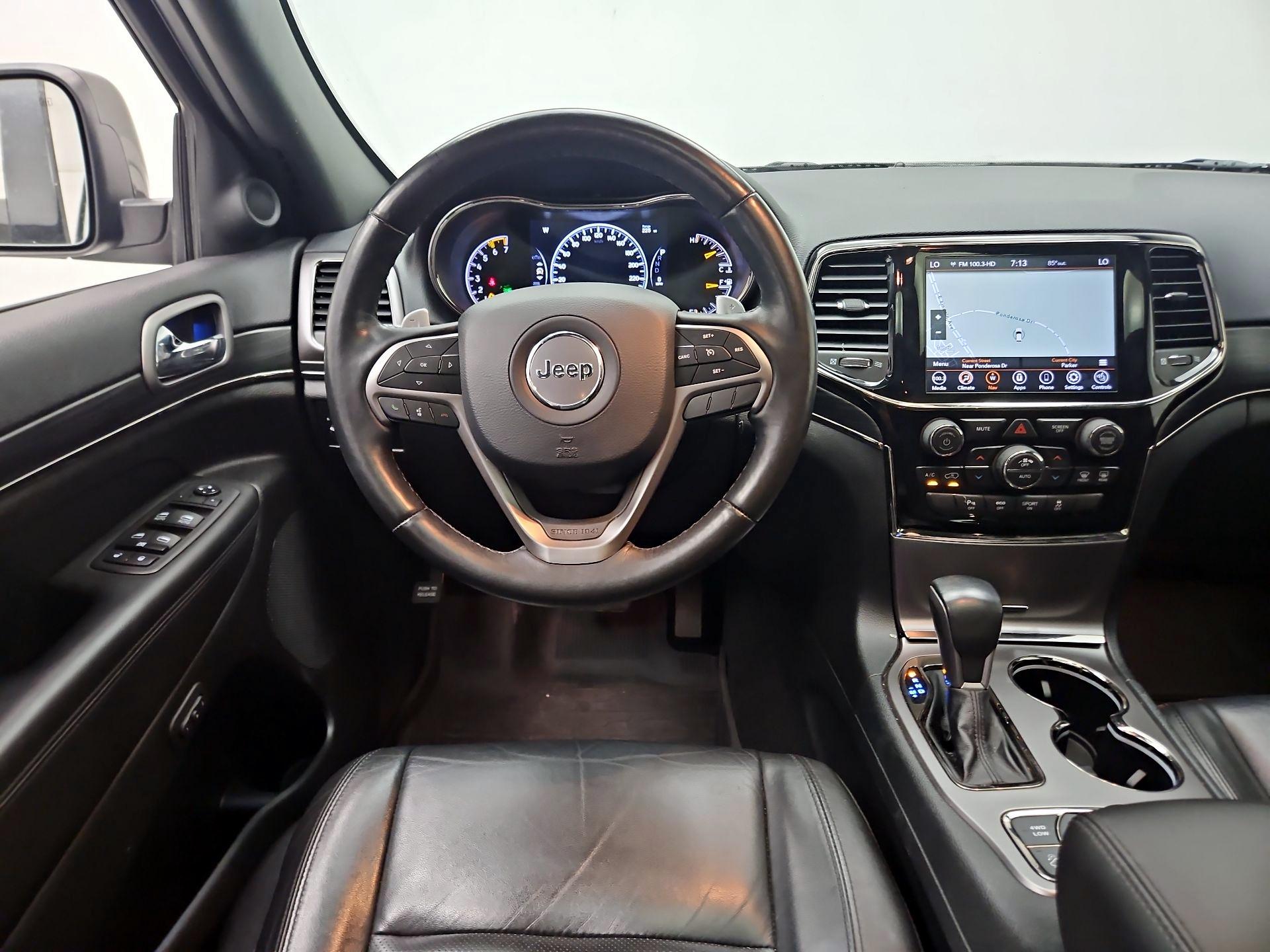Thumbnail: 2020 Jeep Grand Cherokee - 10