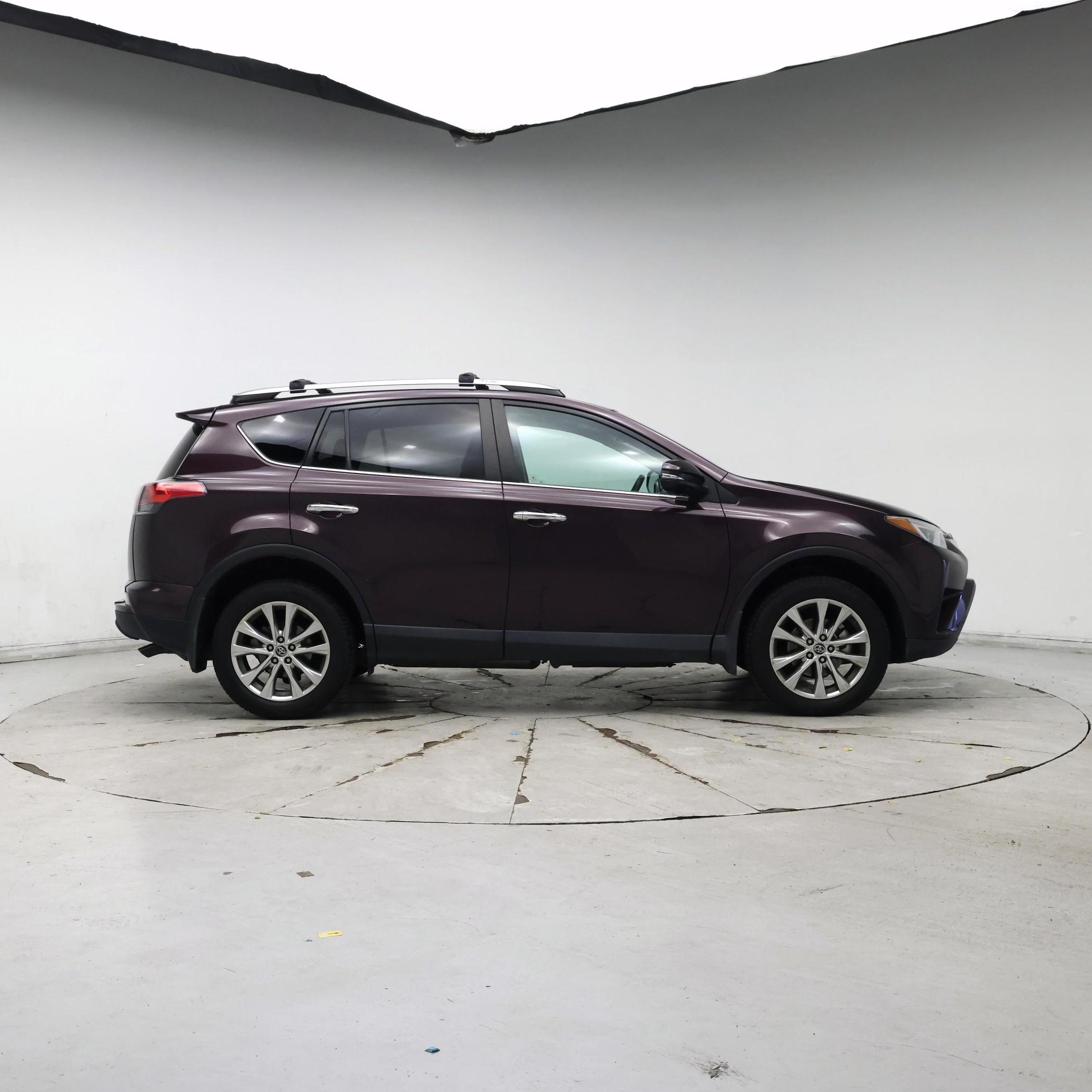 Thumbnail: 2018 Toyota RAV4 - 7