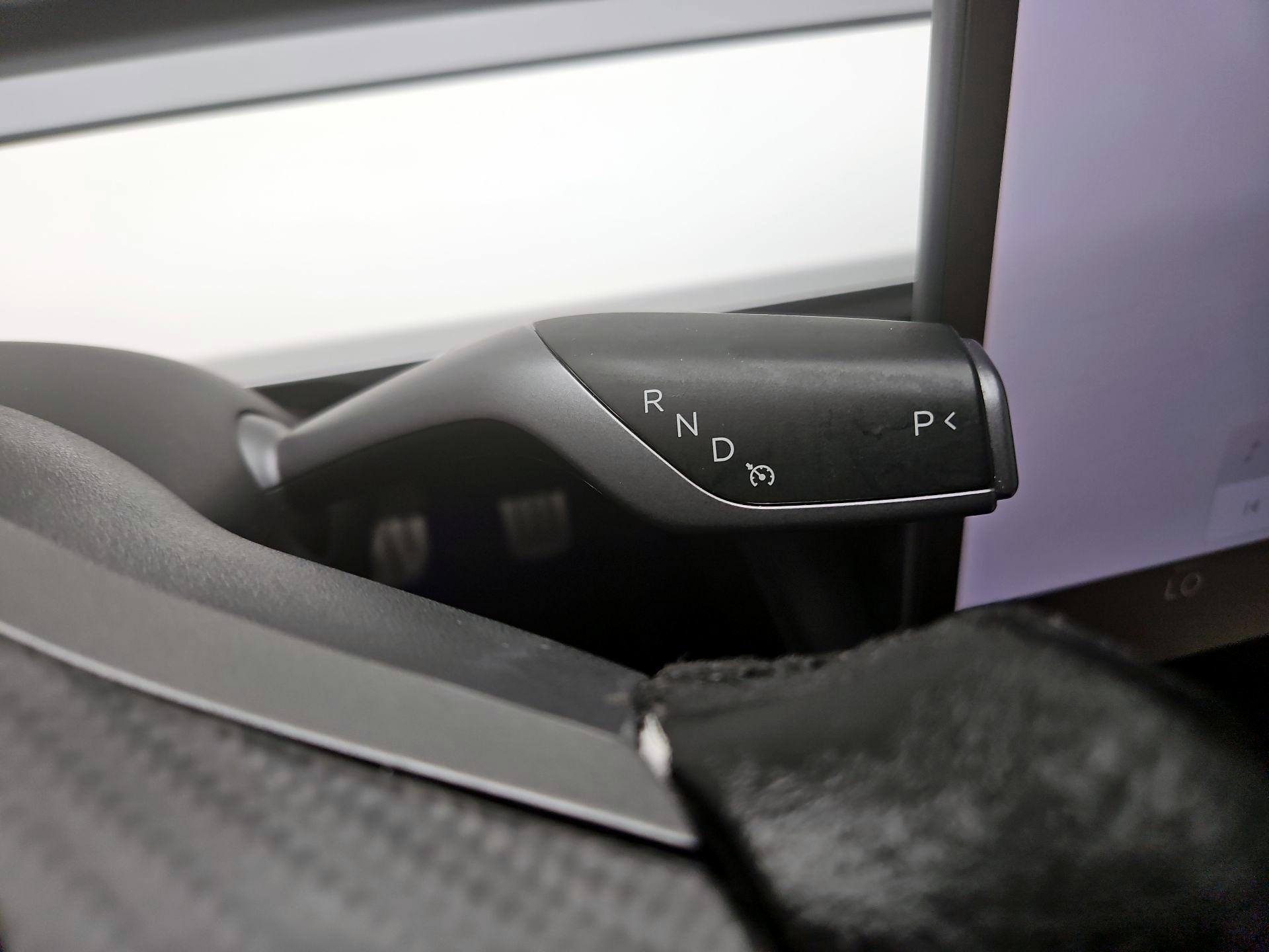 Thumbnail: 2022 Tesla Model 3 - 16
