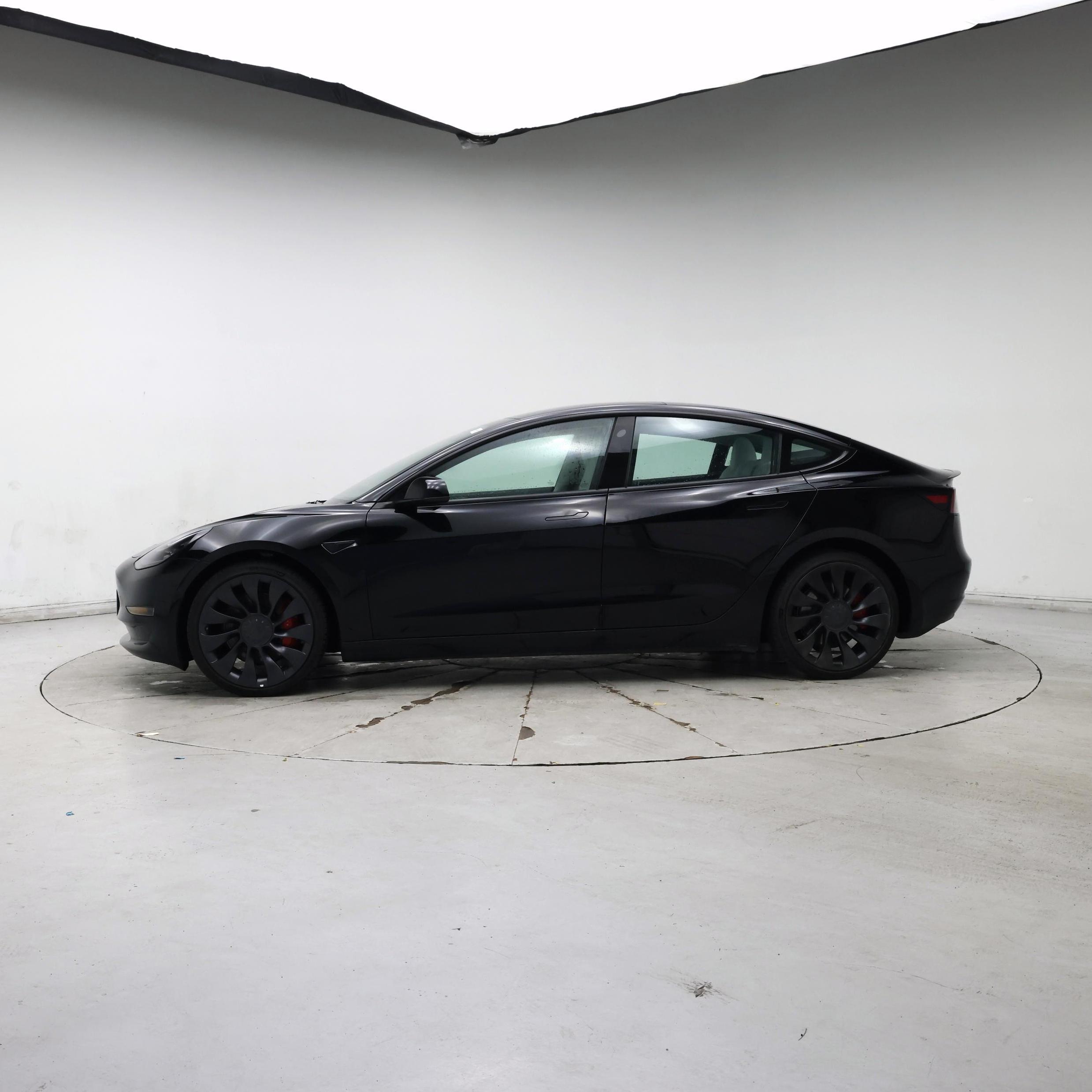 Thumbnail: 2022 Tesla Model 3 - 3