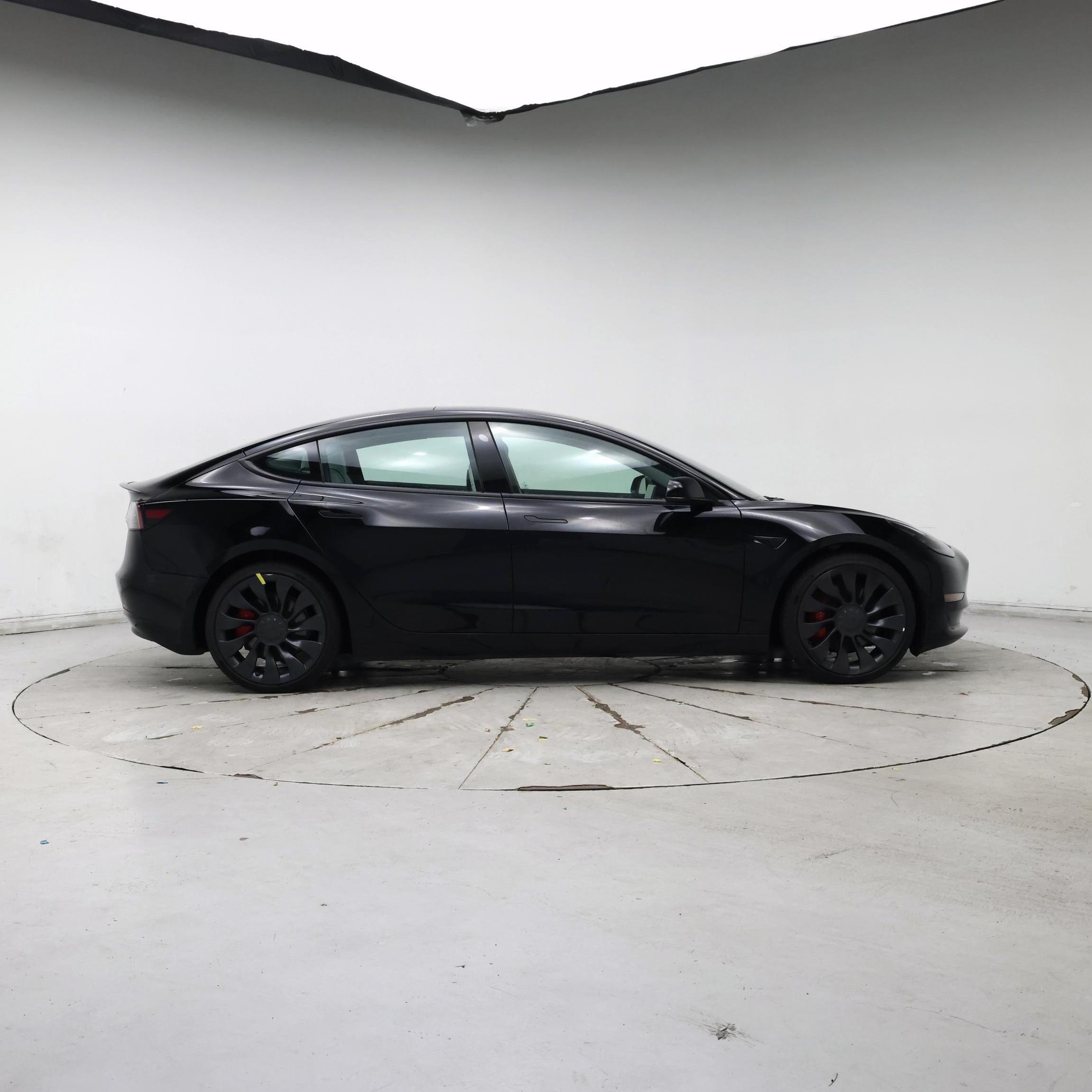 Thumbnail: 2022 Tesla Model 3 - 7
