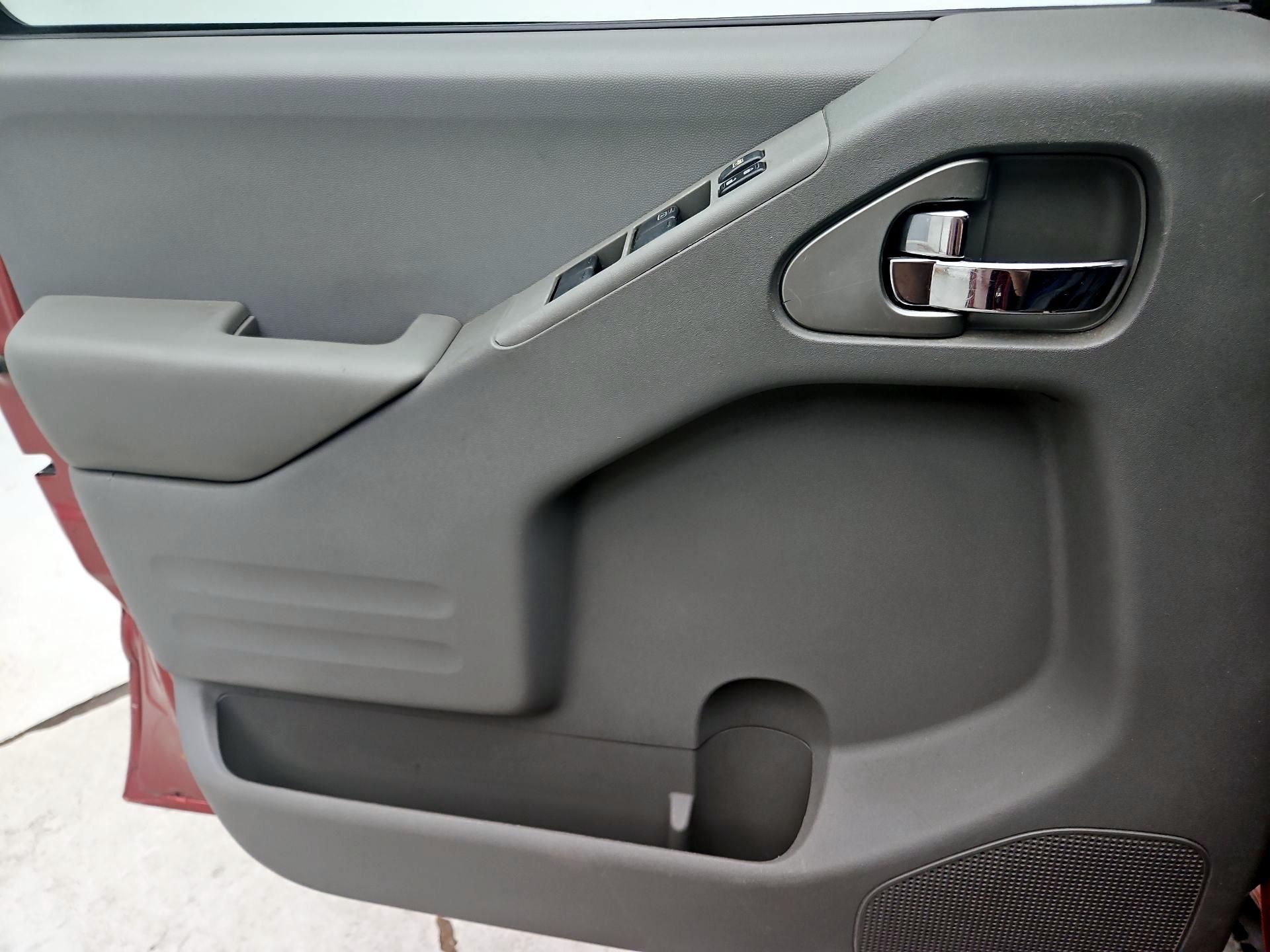 Thumbnail: 2016 Nissan Frontier - 12