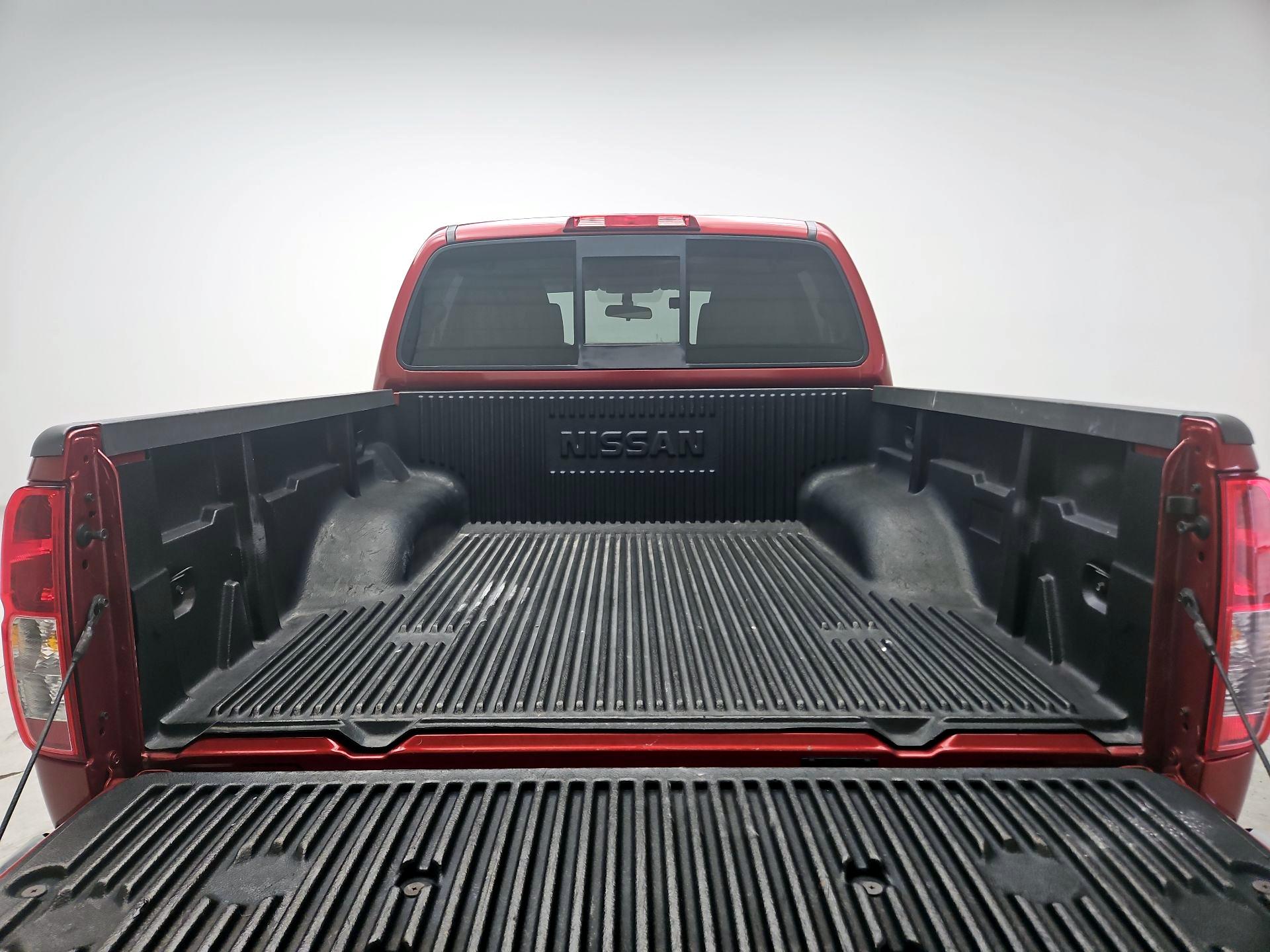 Thumbnail: 2016 Nissan Frontier - 19
