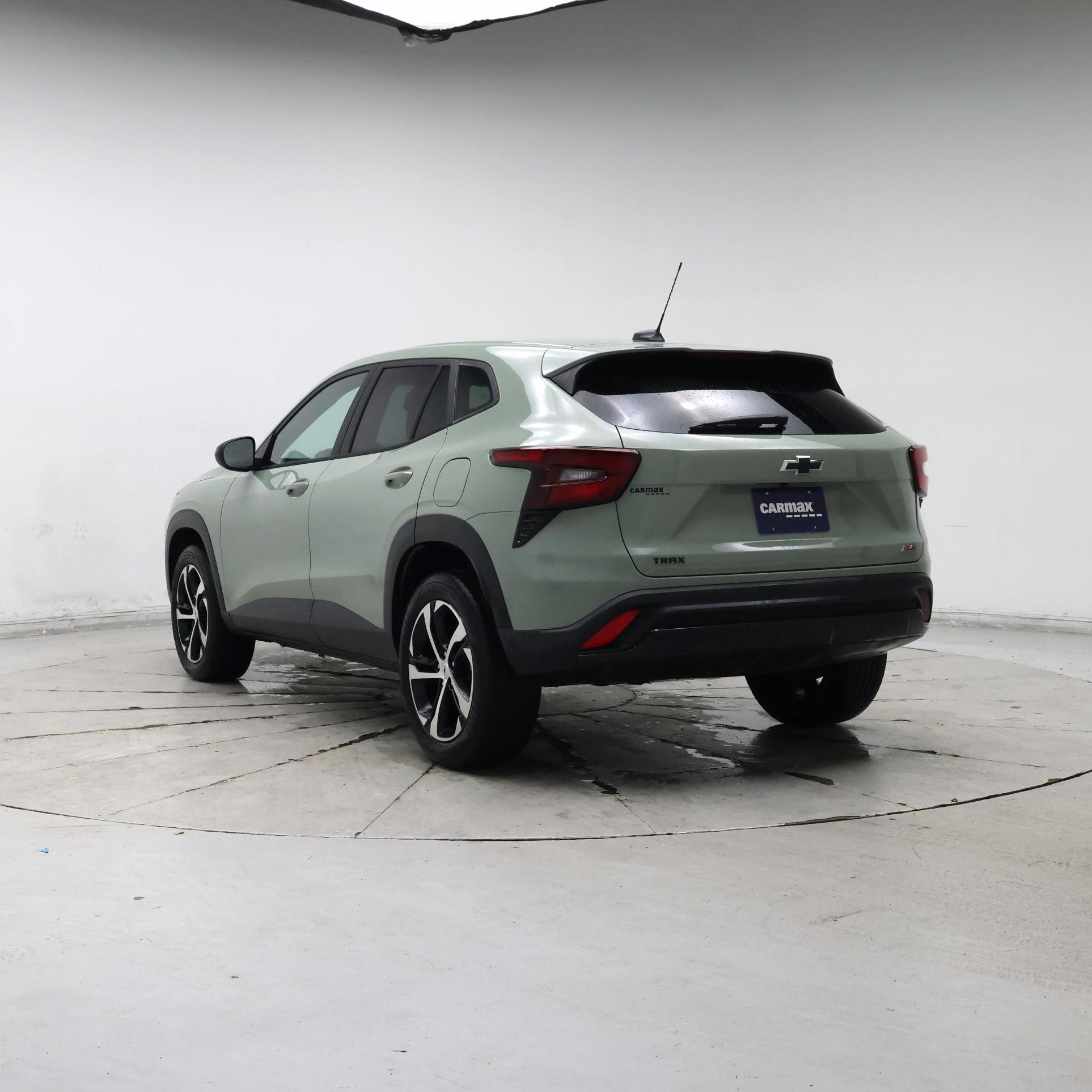 Thumbnail: 2024 Chevrolet Trax - 2