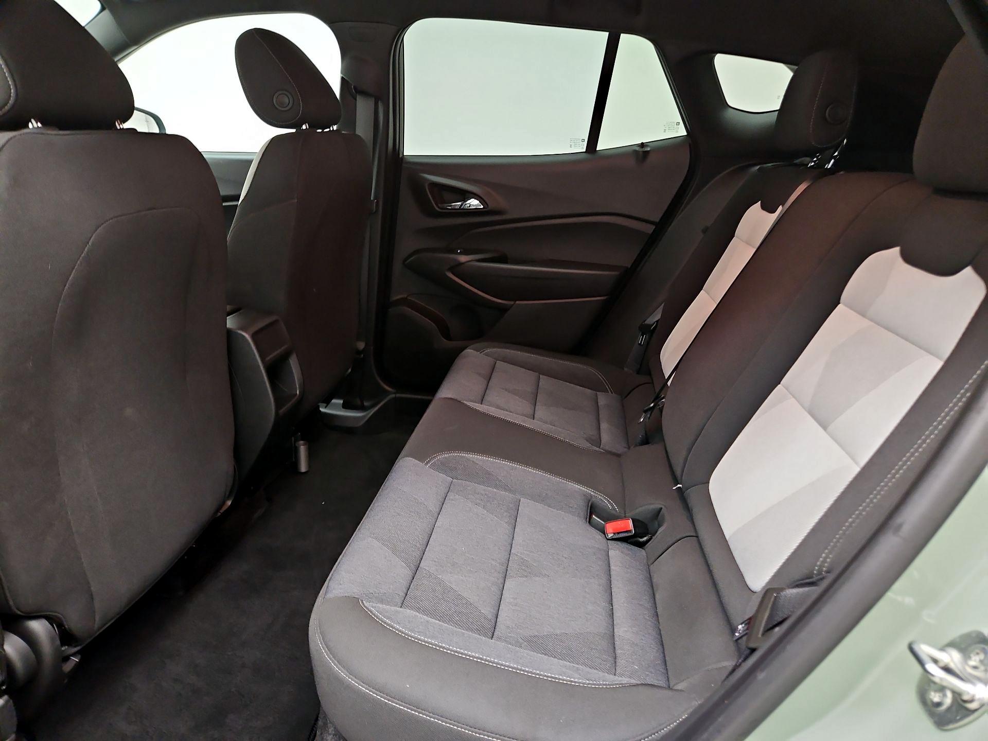 Thumbnail: 2024 Chevrolet Trax - 19