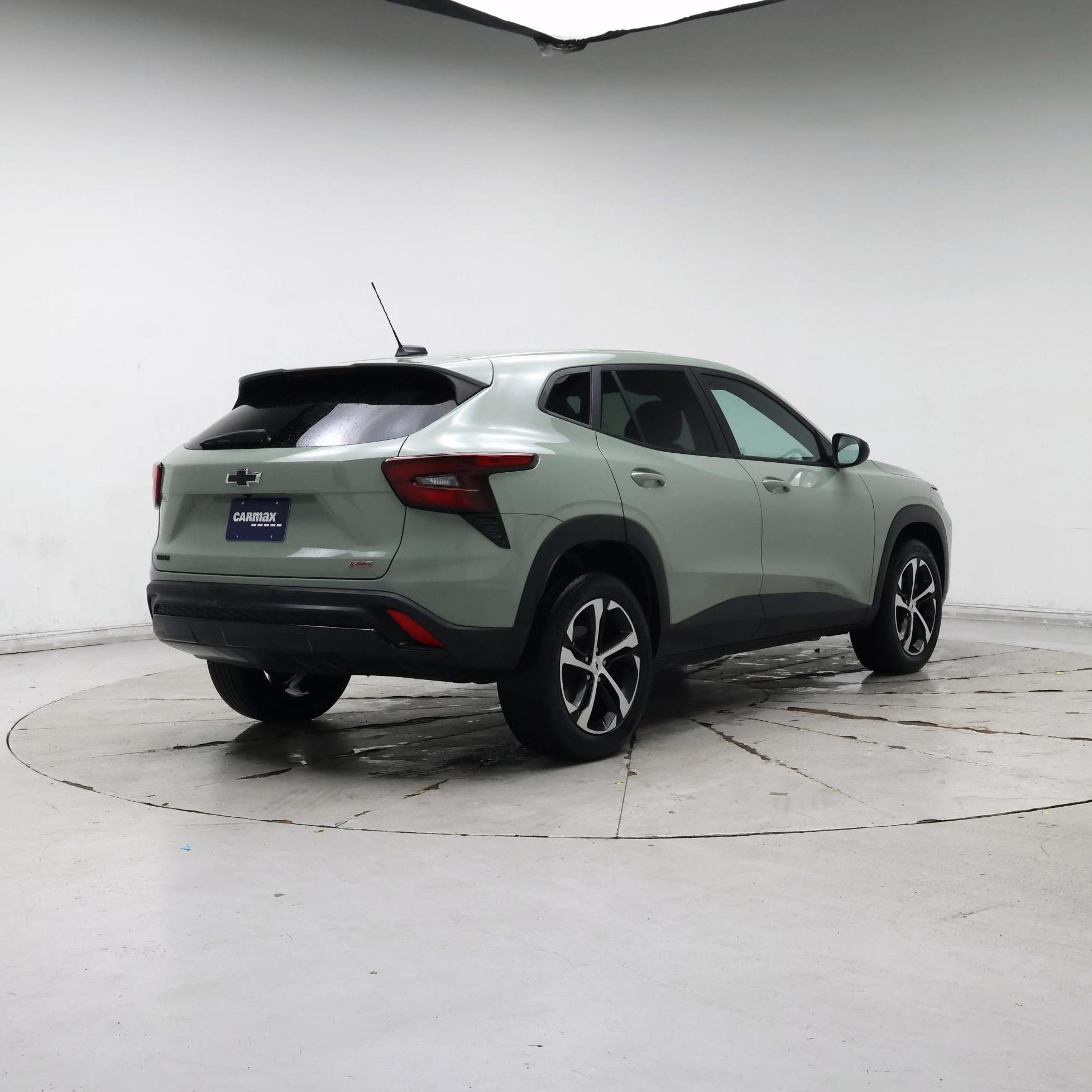Thumbnail: 2024 Chevrolet Trax - 8