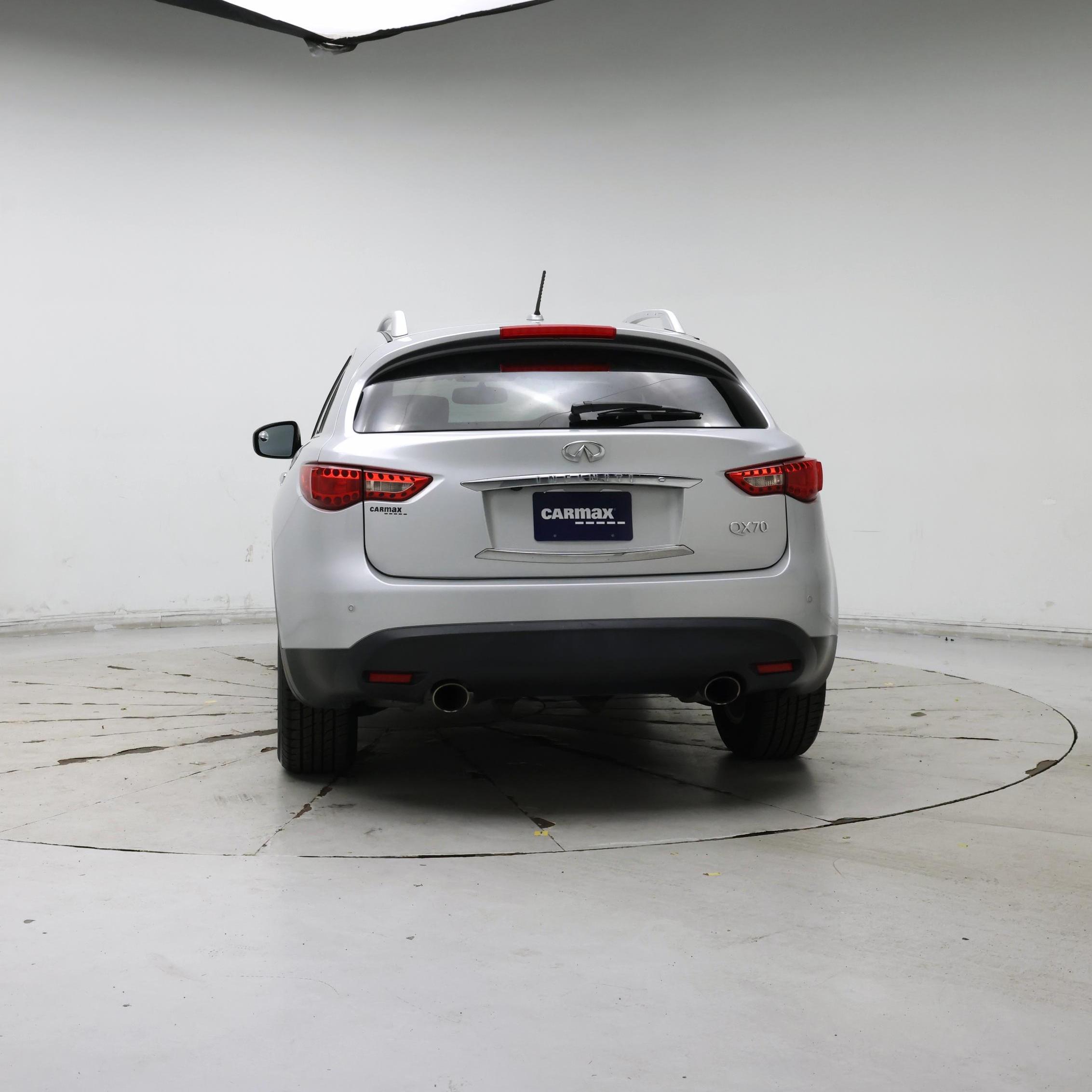 Thumbnail: 2015 INFINITI QX70 - 6