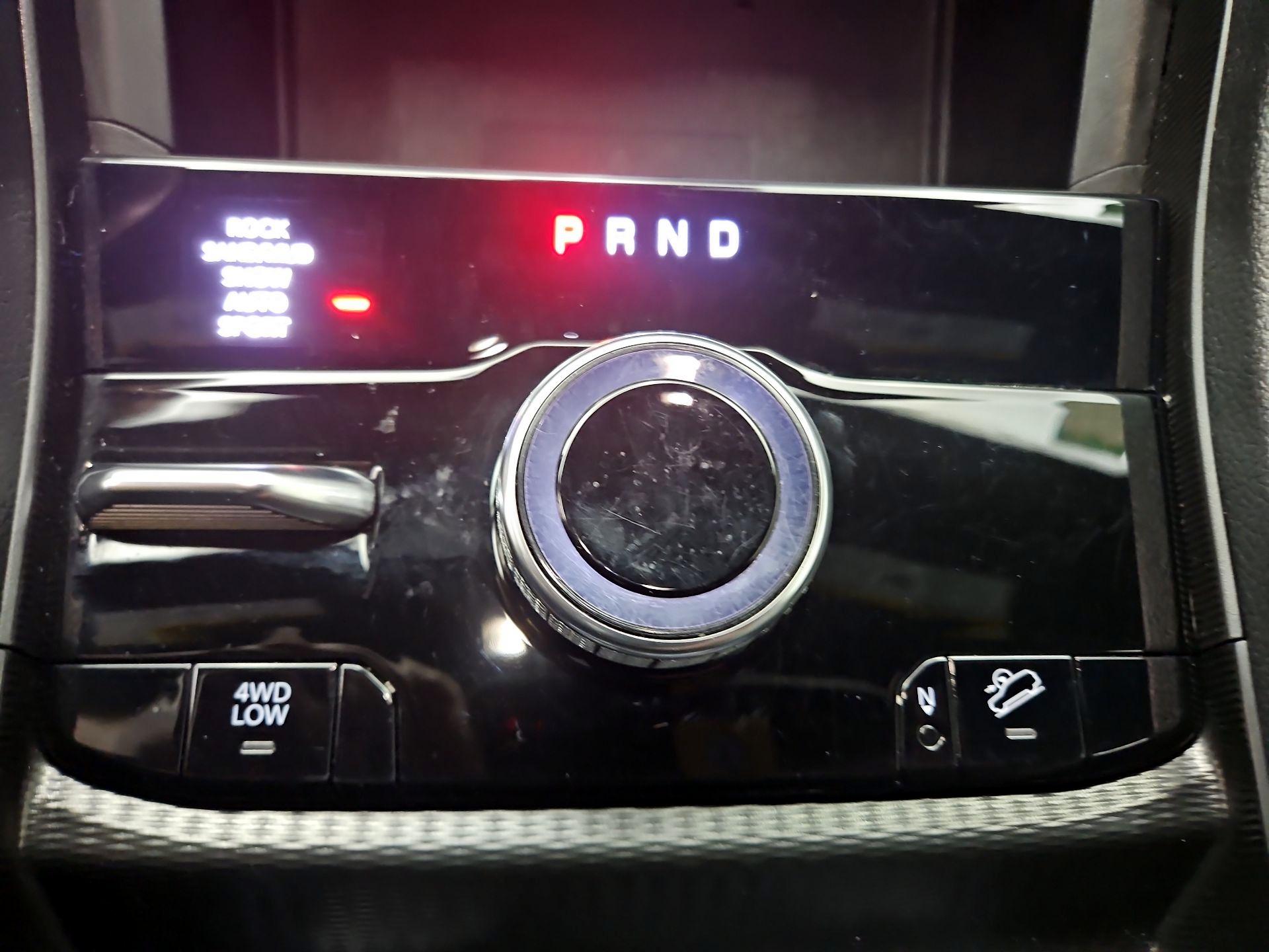 Thumbnail: 2024 Jeep Grand Cherokee - 18