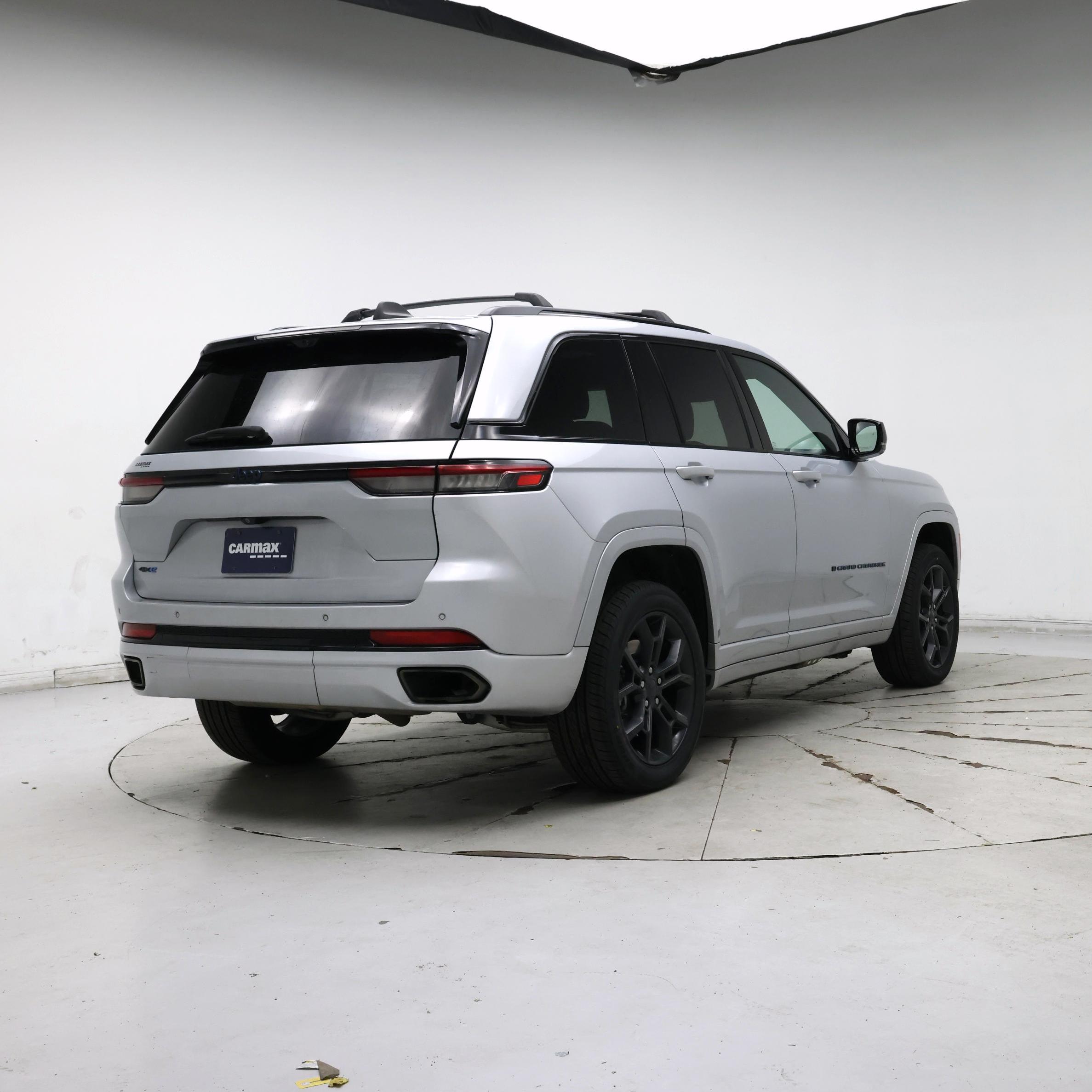 Thumbnail: 2024 Jeep Grand Cherokee - 8