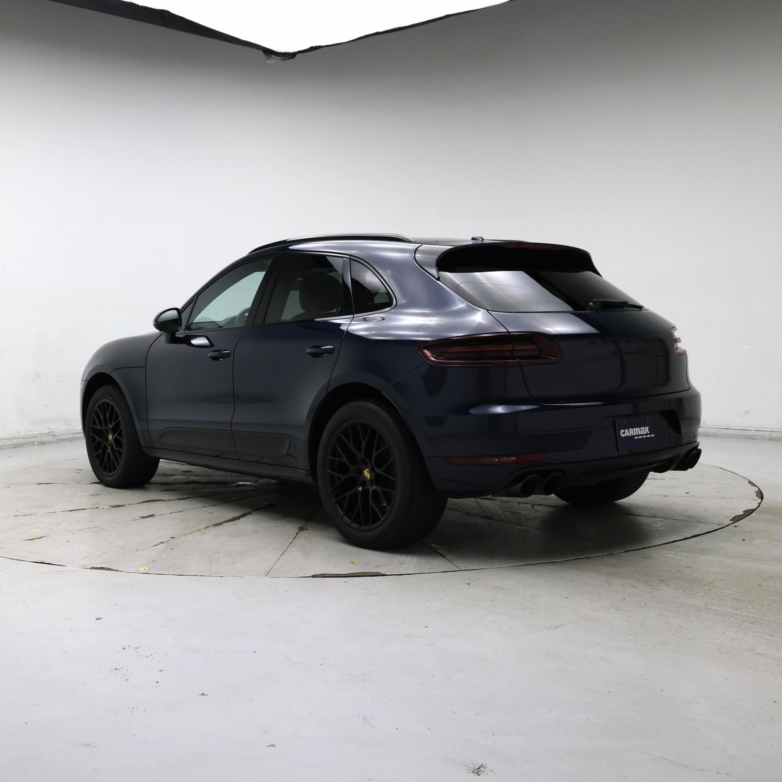 Thumbnail: 2017 Porsche Macan - 2