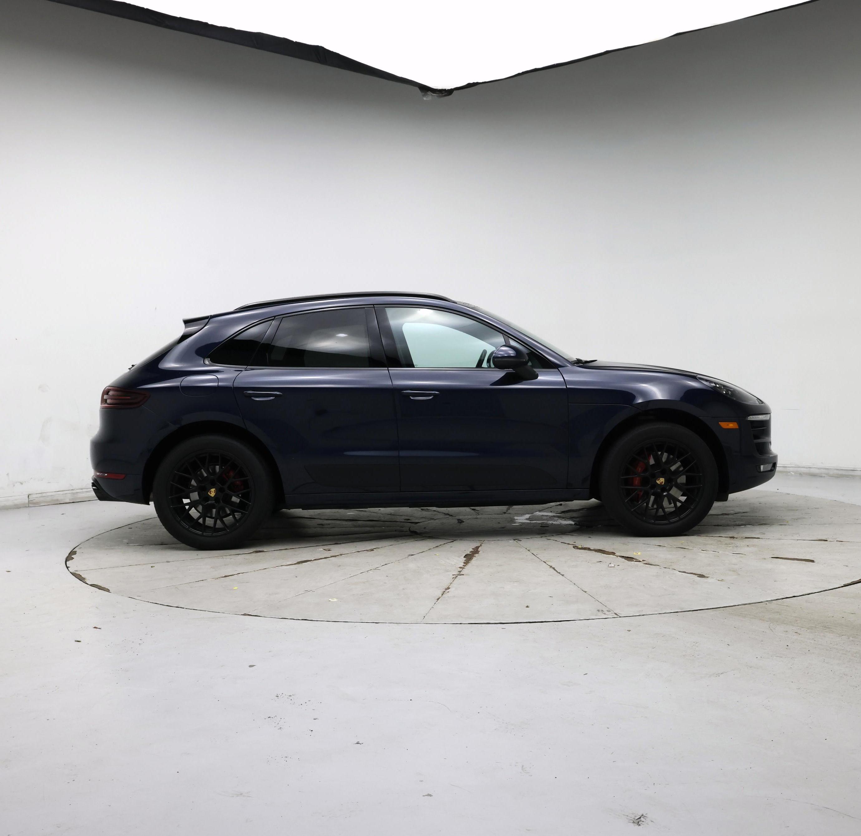 Thumbnail: 2017 Porsche Macan - 7