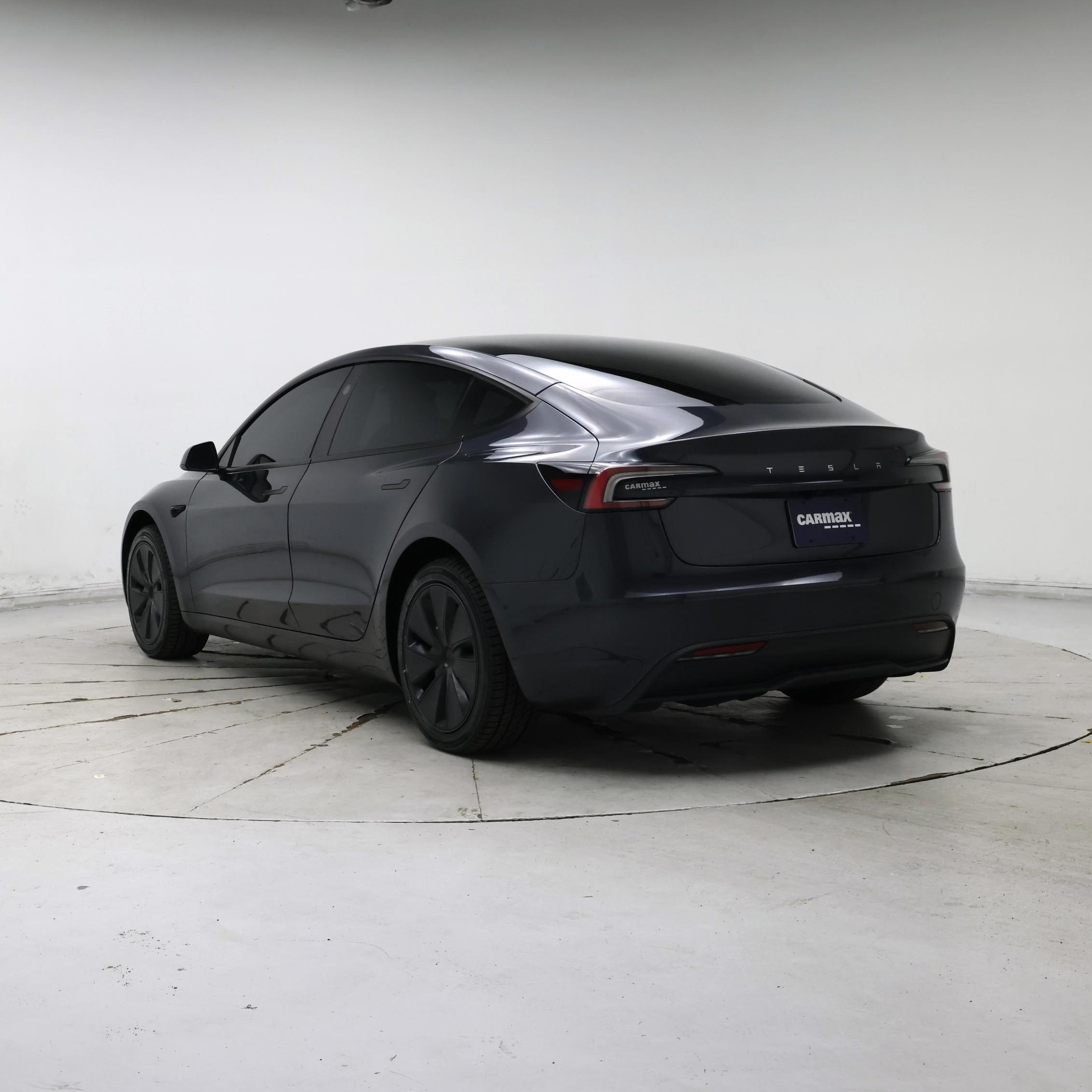Thumbnail: 2025 Tesla Model 3 - 2