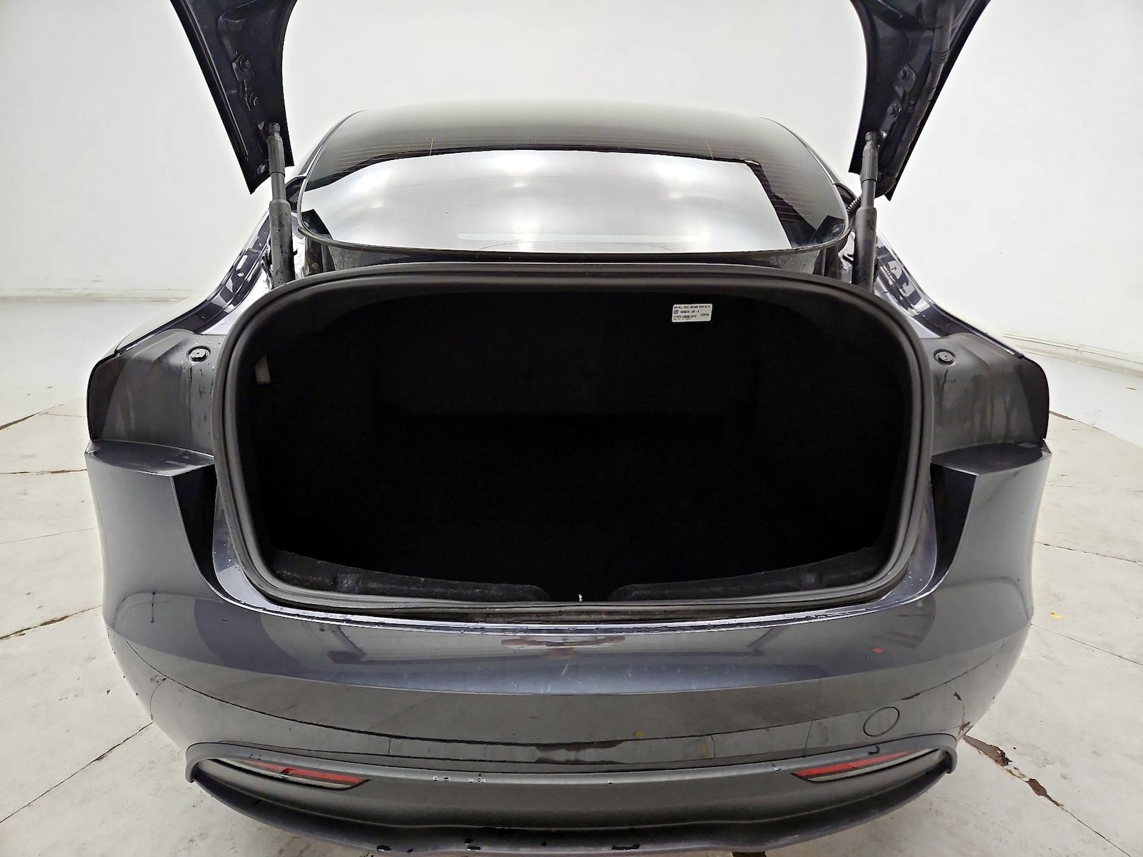 2025 Tesla Model 3 Long Range - Photo 22