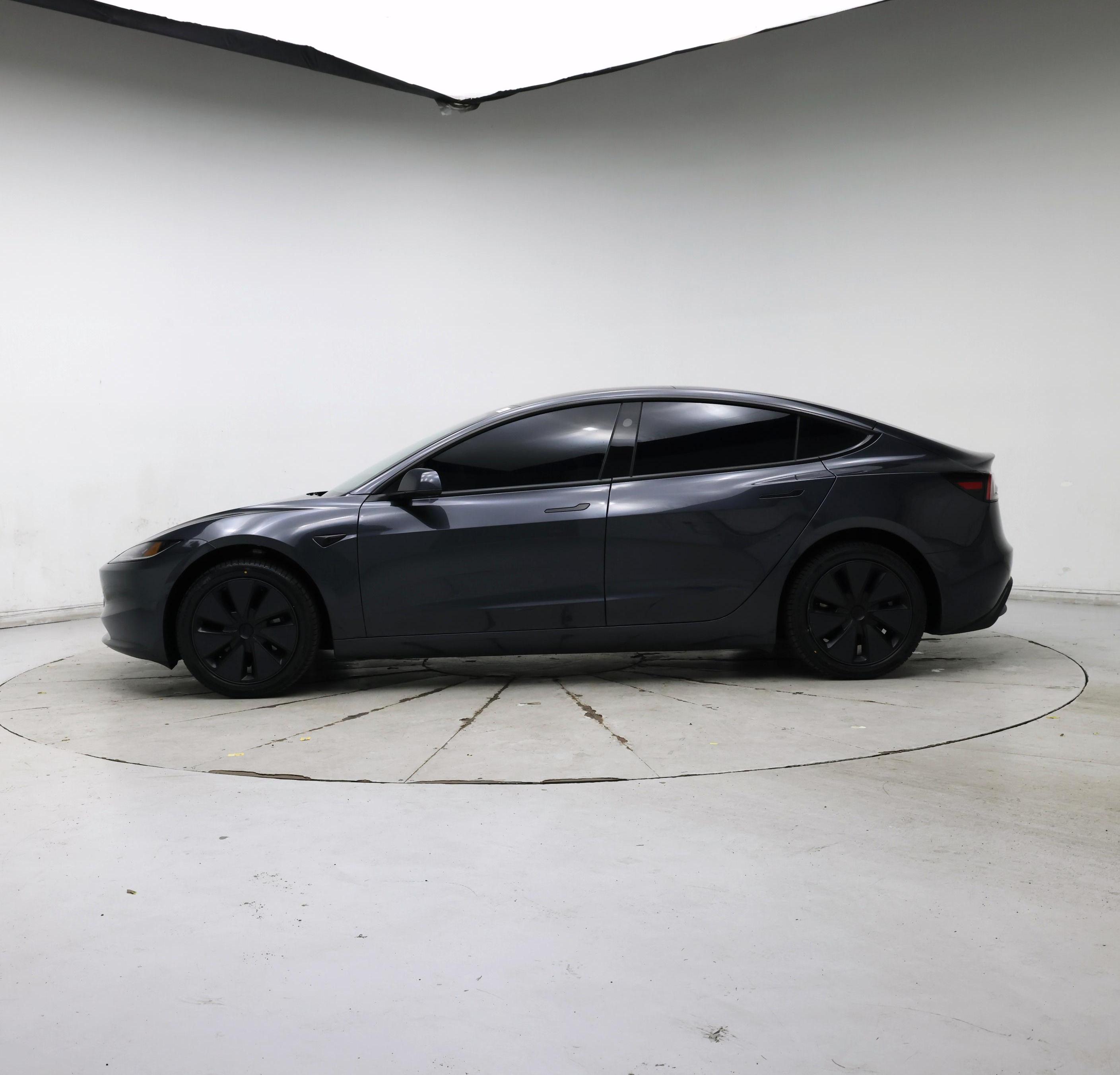 Thumbnail: 2025 Tesla Model 3 - 3