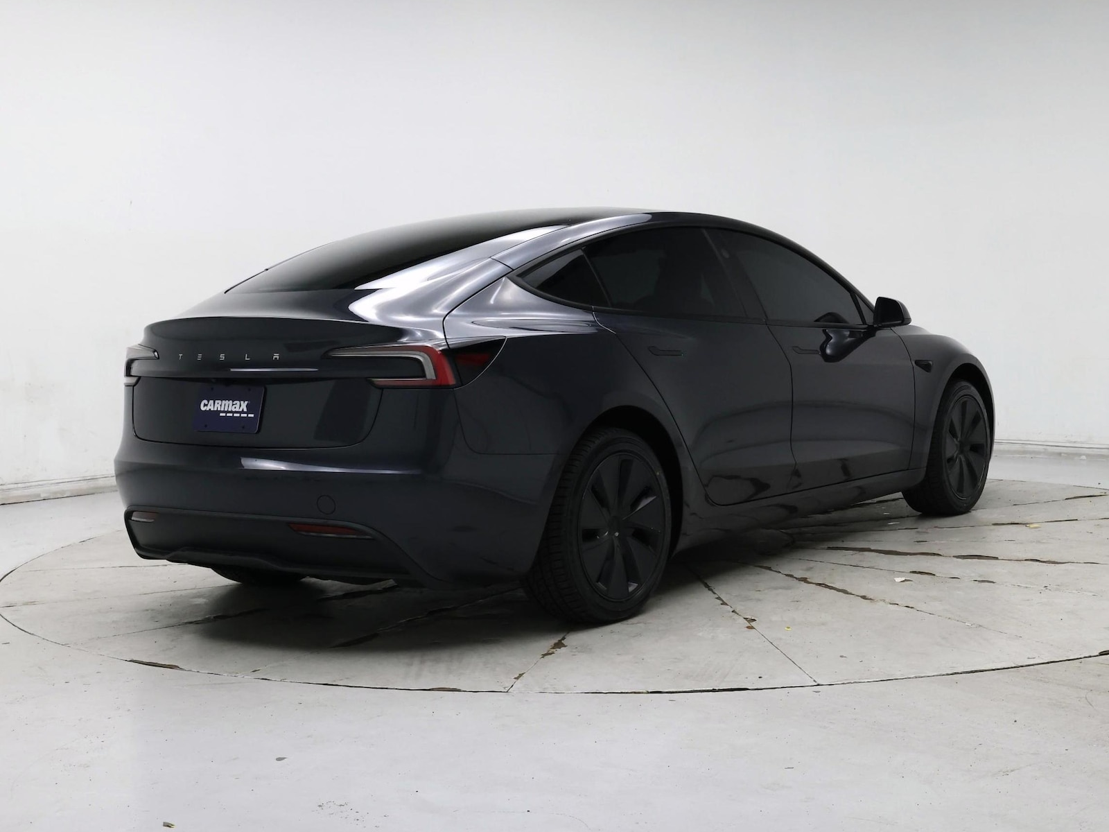 2025 Tesla Model 3 Long Range - Photo 9