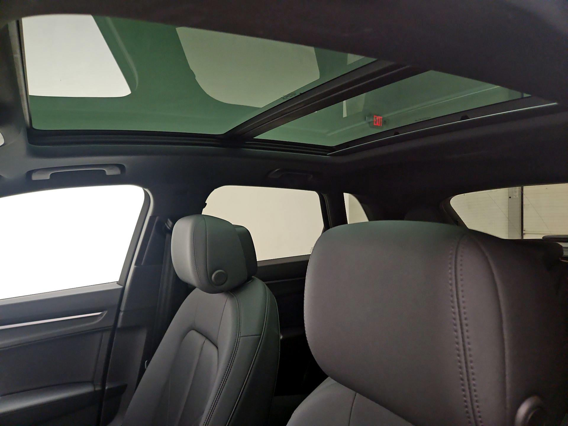 Thumbnail: 2020 Audi Q3 - 19