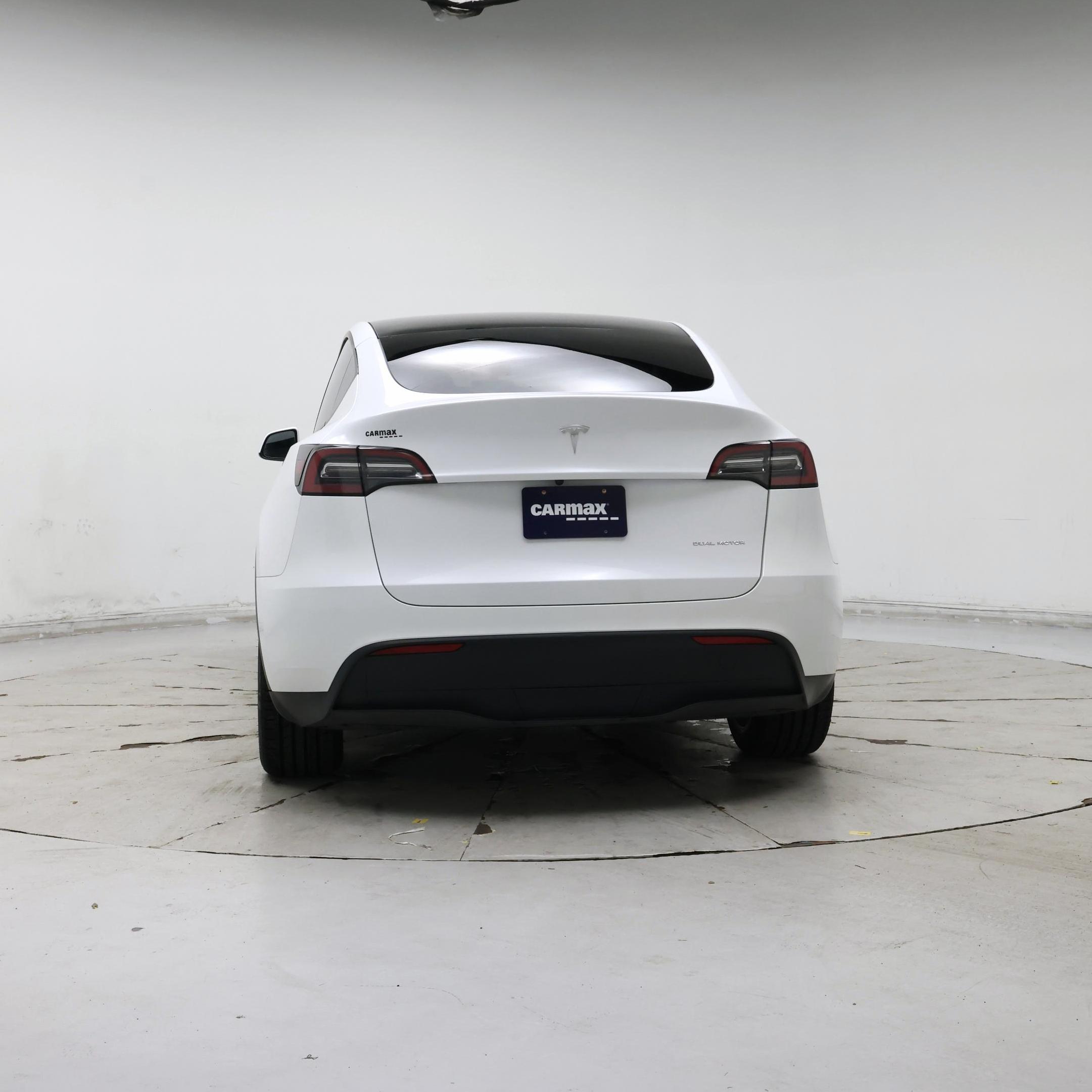 Thumbnail: 2023 Tesla Model Y - 6