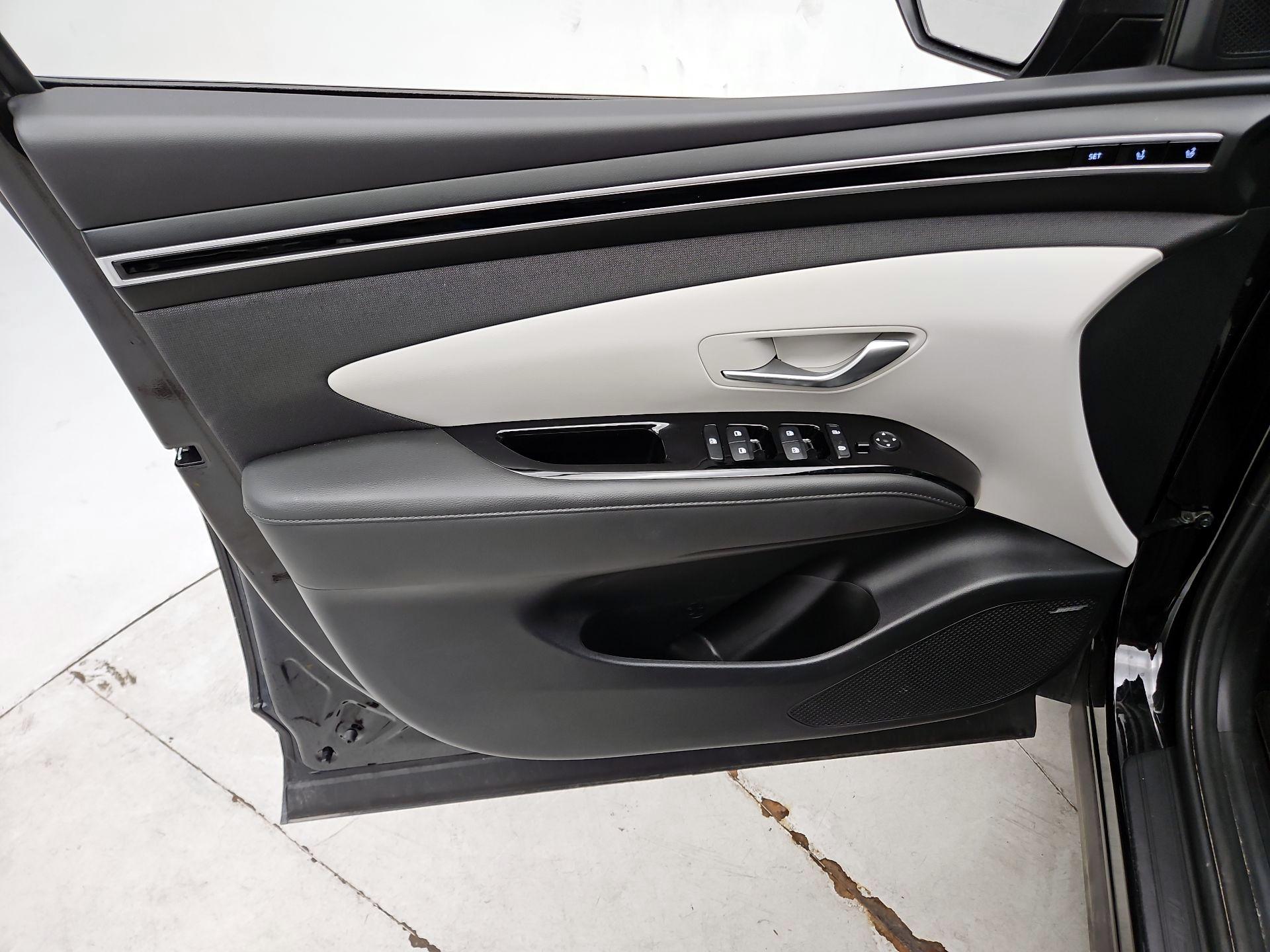 Thumbnail: 2023 Hyundai Tucson - 12
