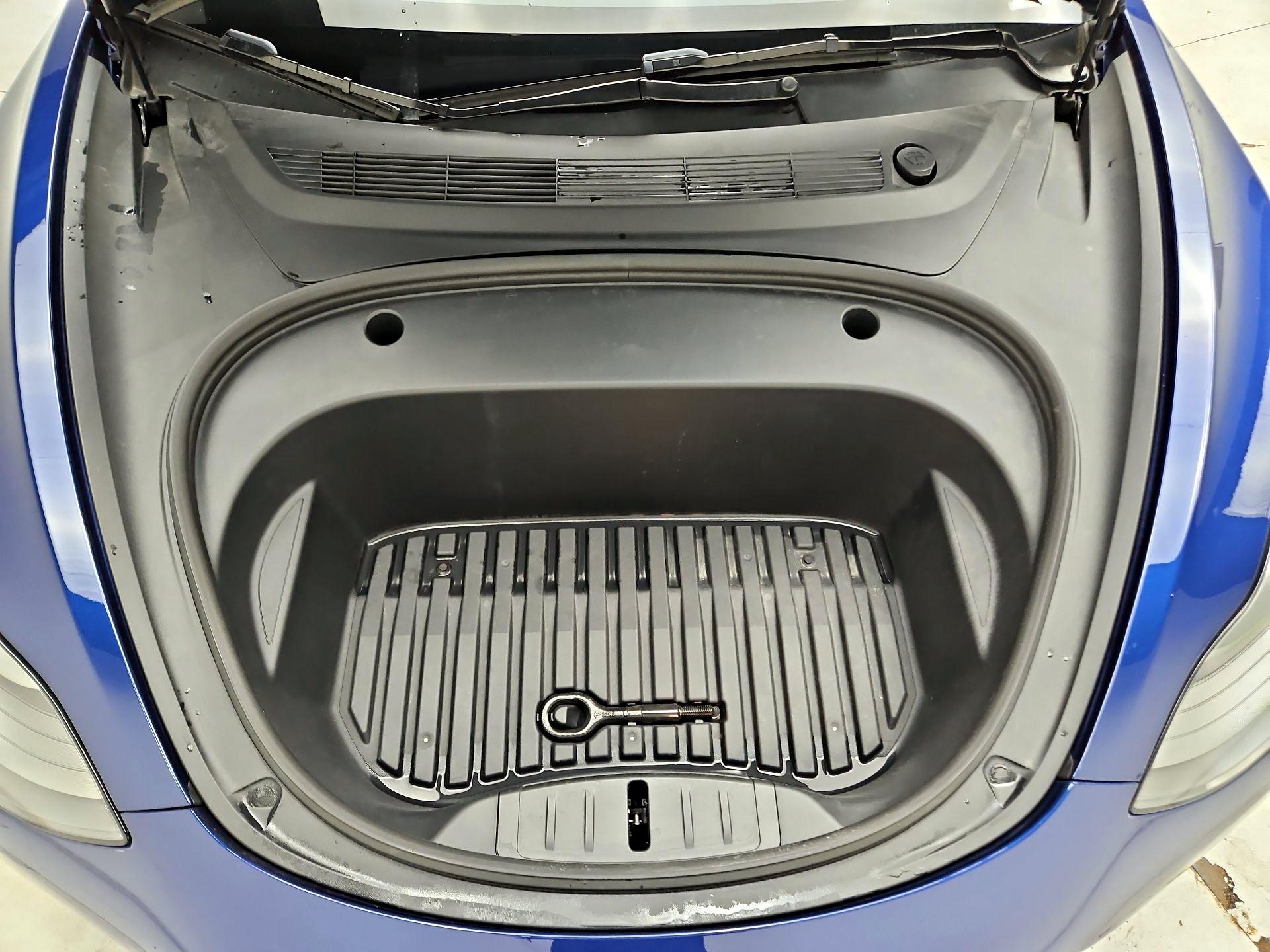 Thumbnail: 2023 Tesla Model 3 - 20