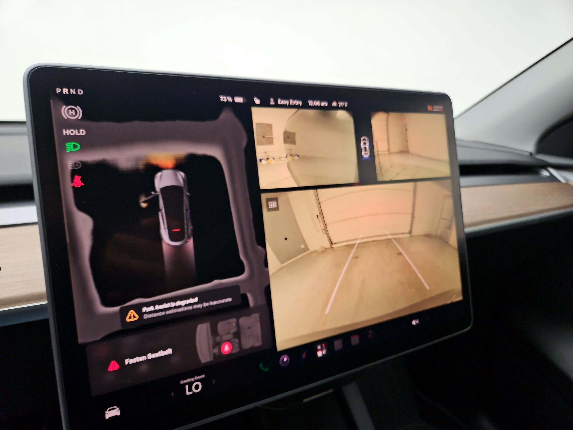 Thumbnail: 2025 Tesla Model Y - 14