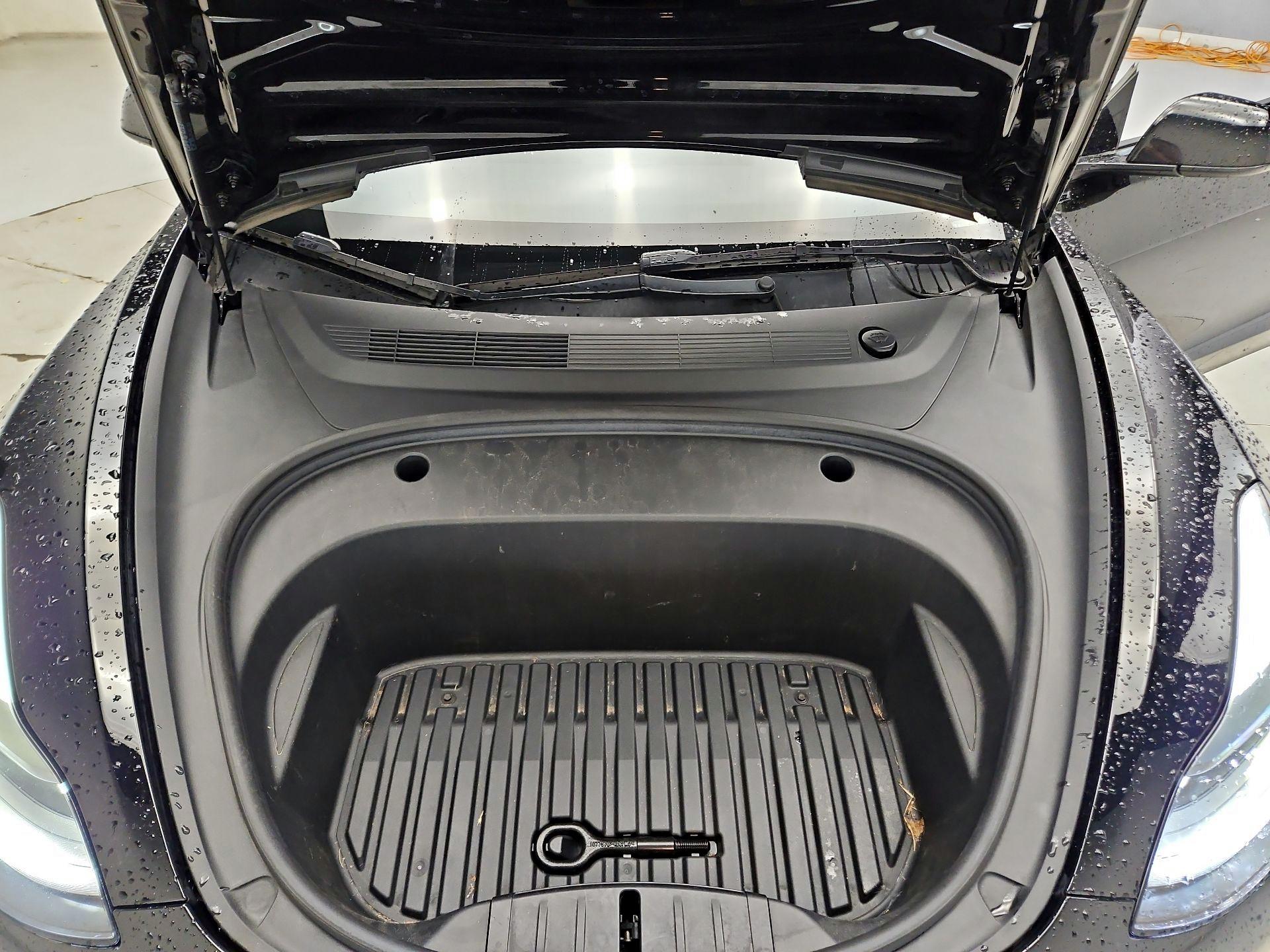 Thumbnail: 2021 Tesla Model 3 - 20
