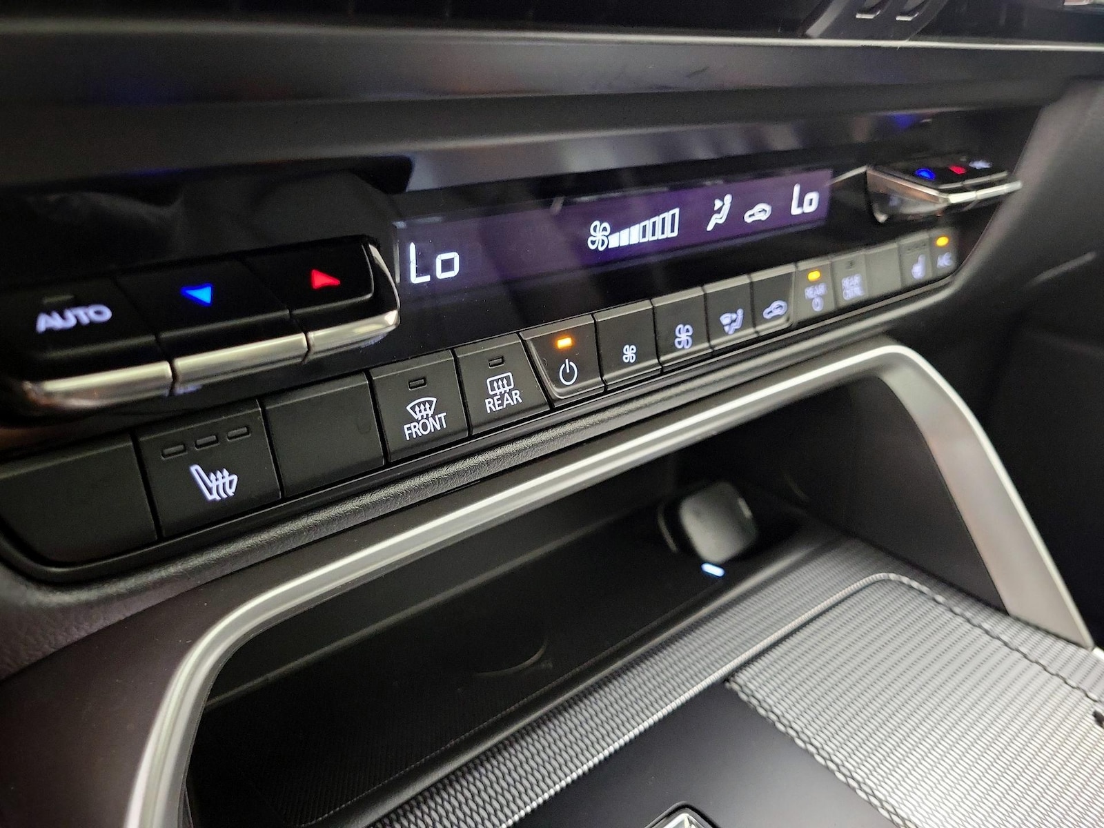 2025 Mazda CX-90 Premium Sport - Photo 18