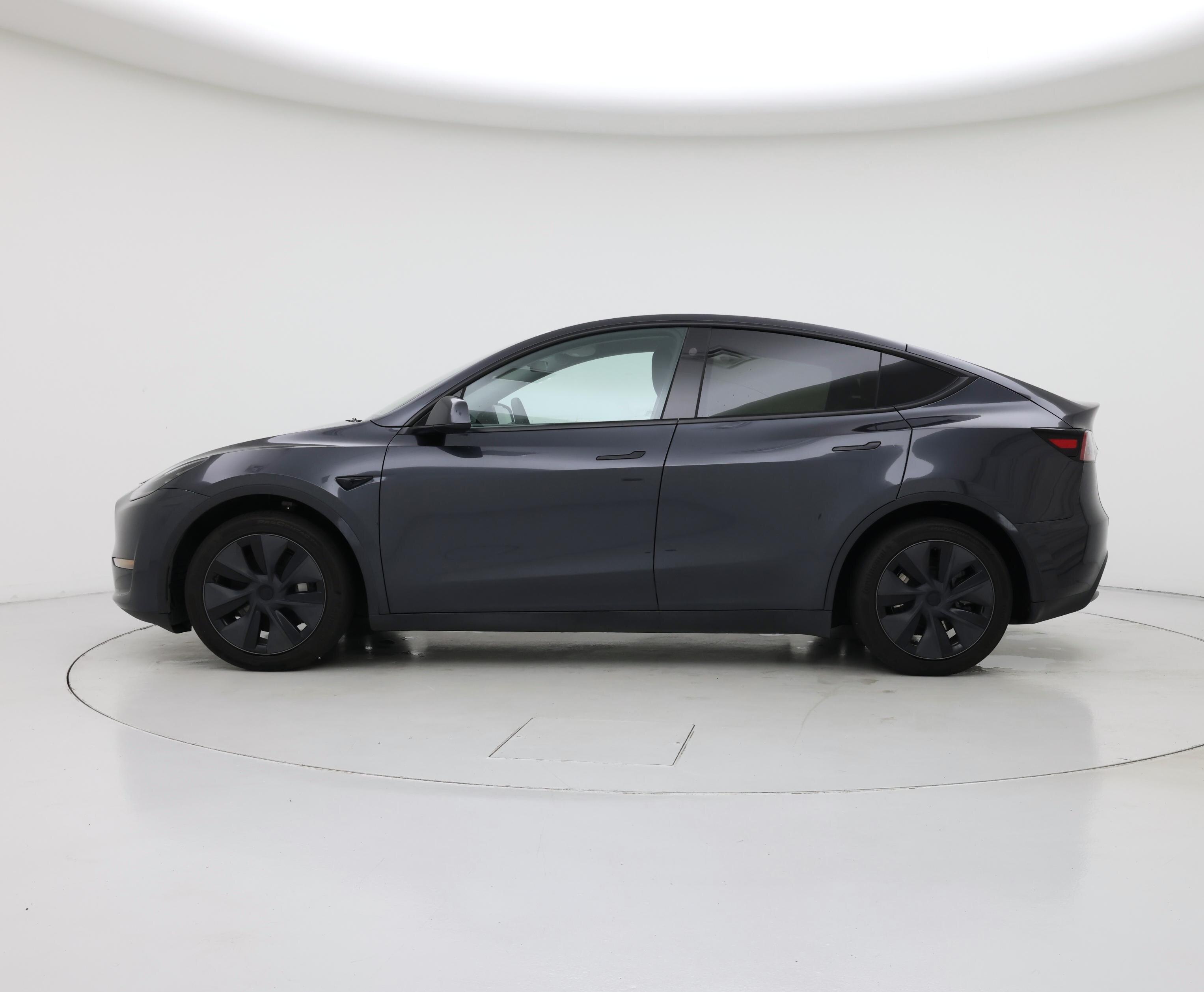 Thumbnail: 2025 Tesla Model Y - 3
