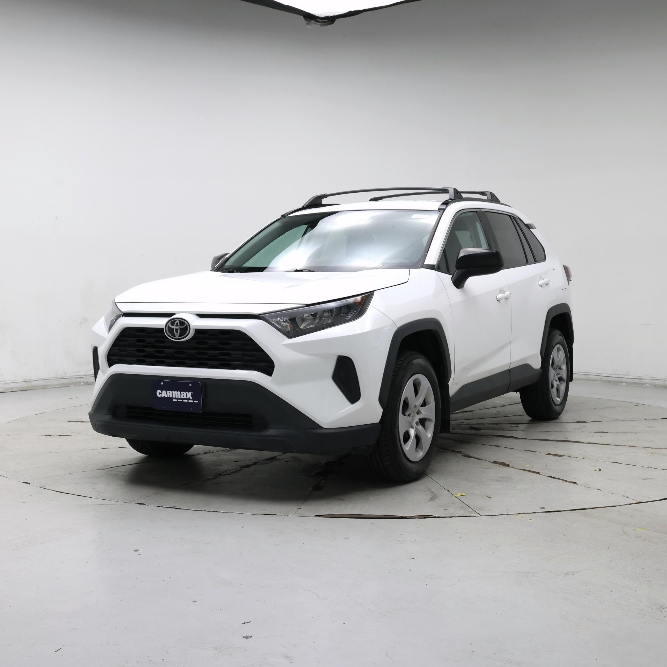 Thumbnail: 2021 Toyota RAV4 - 4
