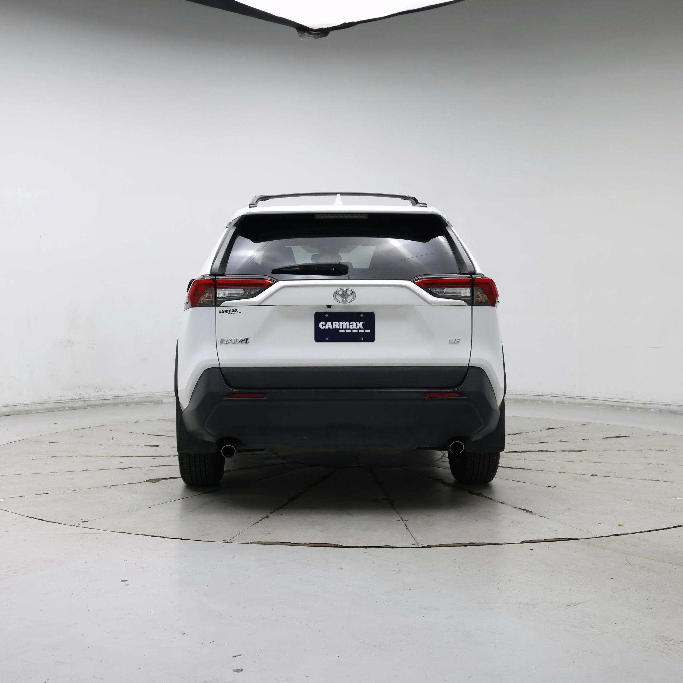 Thumbnail: 2021 Toyota RAV4 - 6