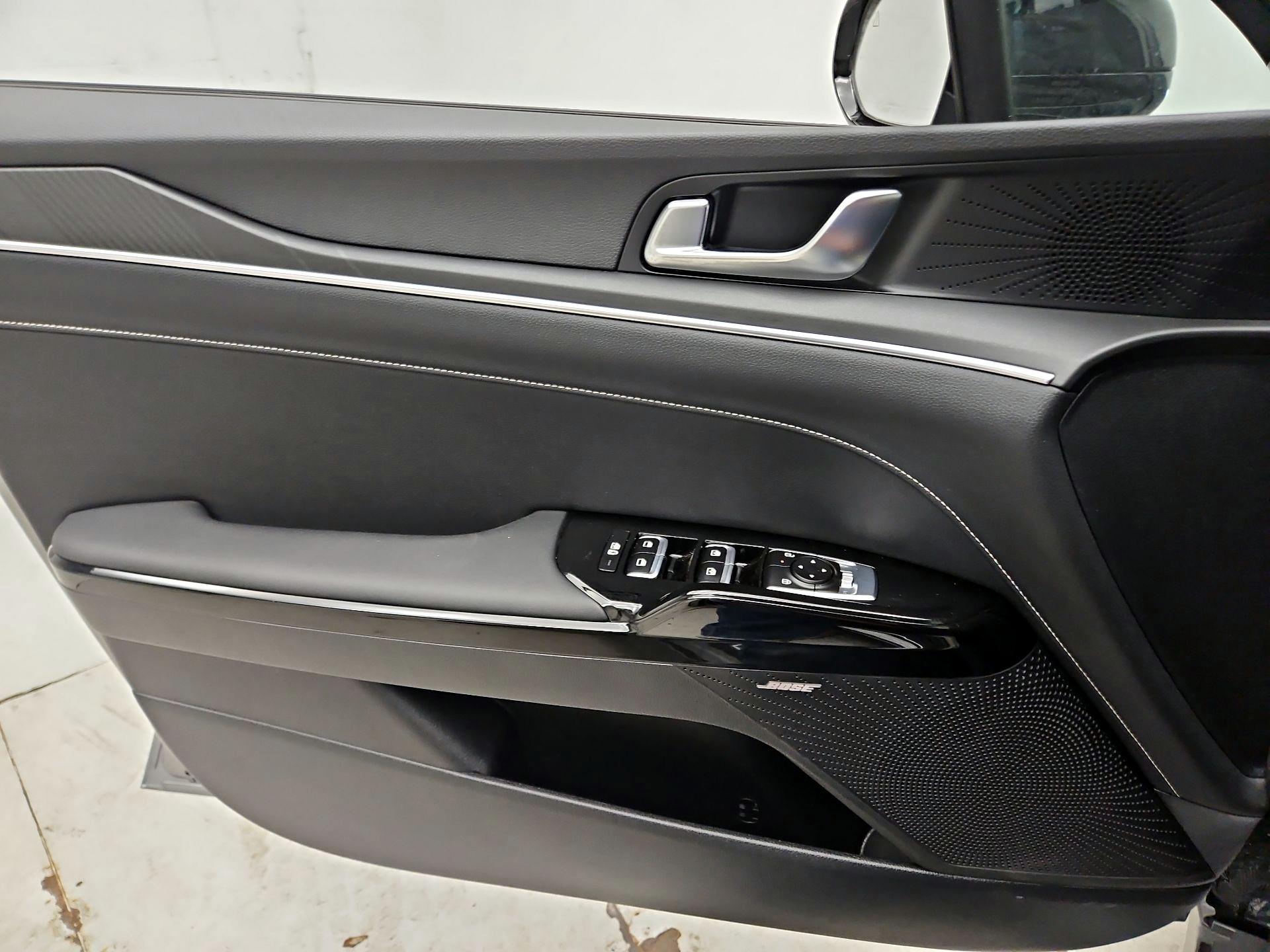 Thumbnail: 2025 Kia K5 - 12