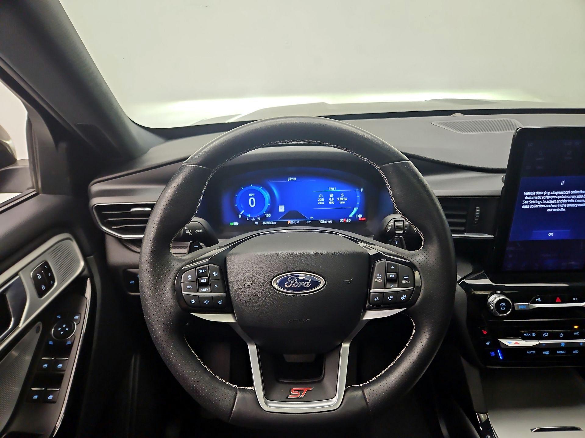 Thumbnail: 2023 Ford Explorer - 10